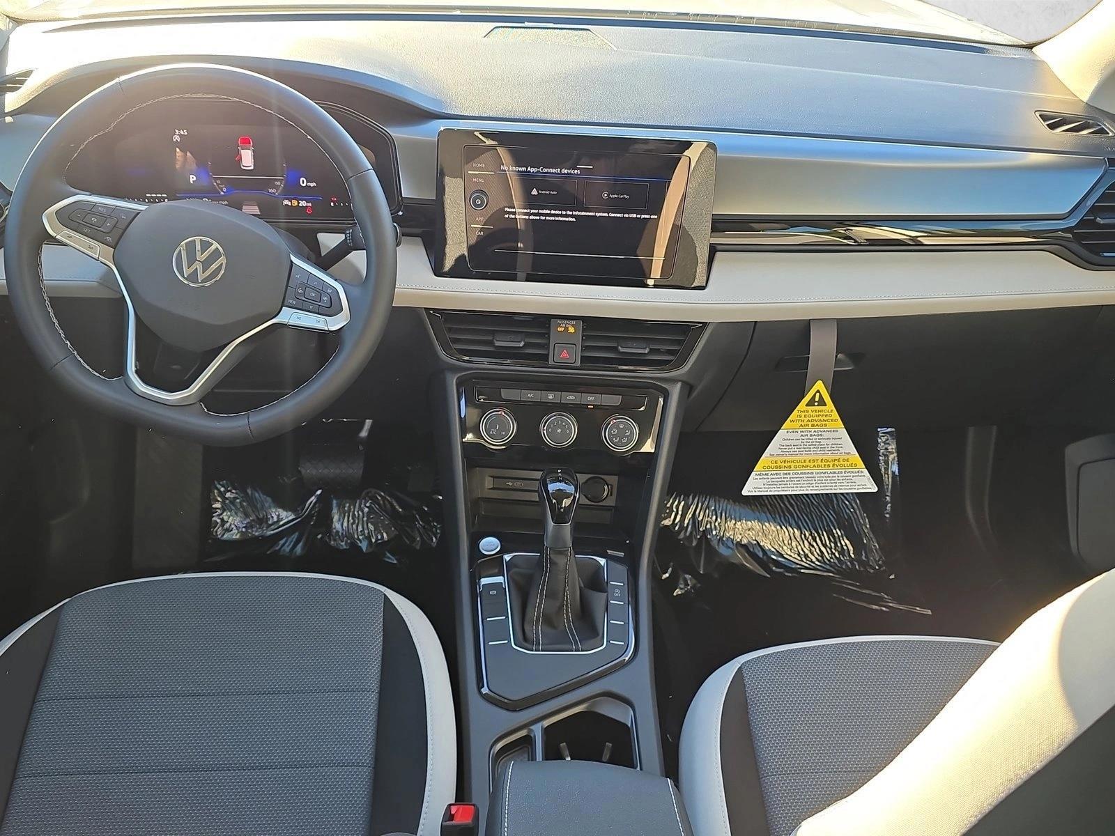 Thumbnail: 2026 Volkswagen Taos - 3