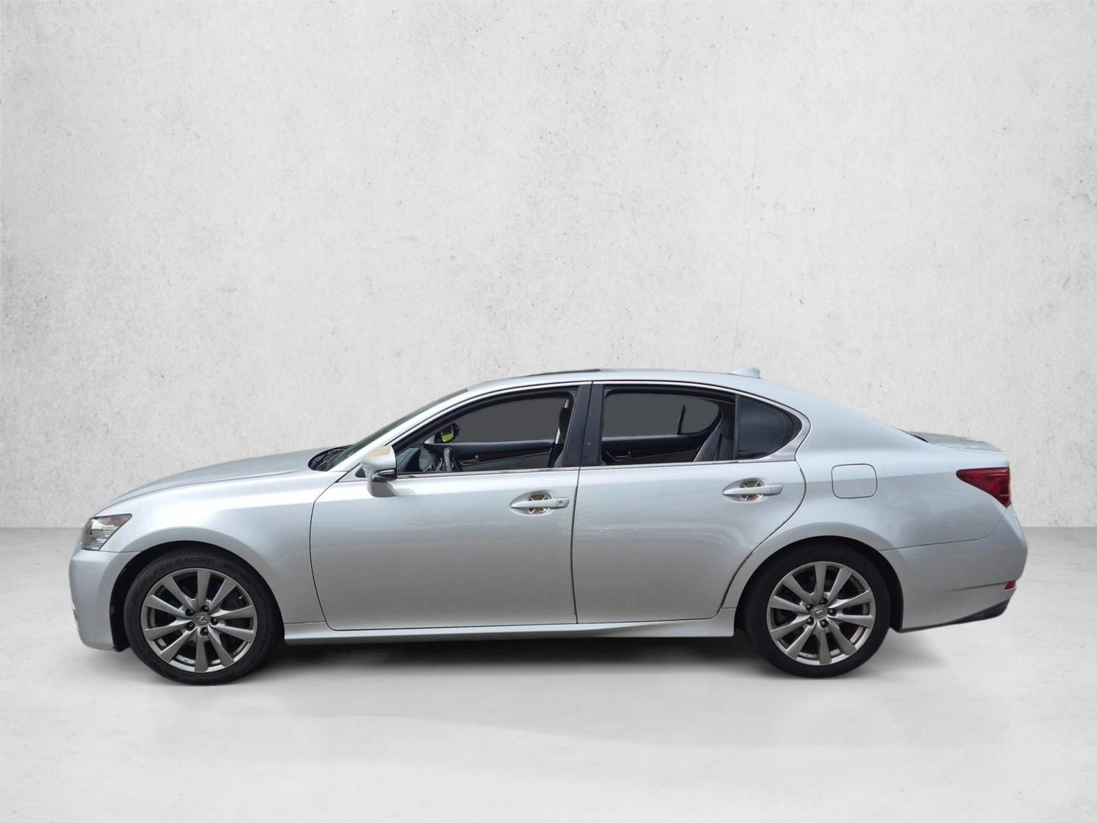 Thumbnail: 2015 Lexus GS - 2