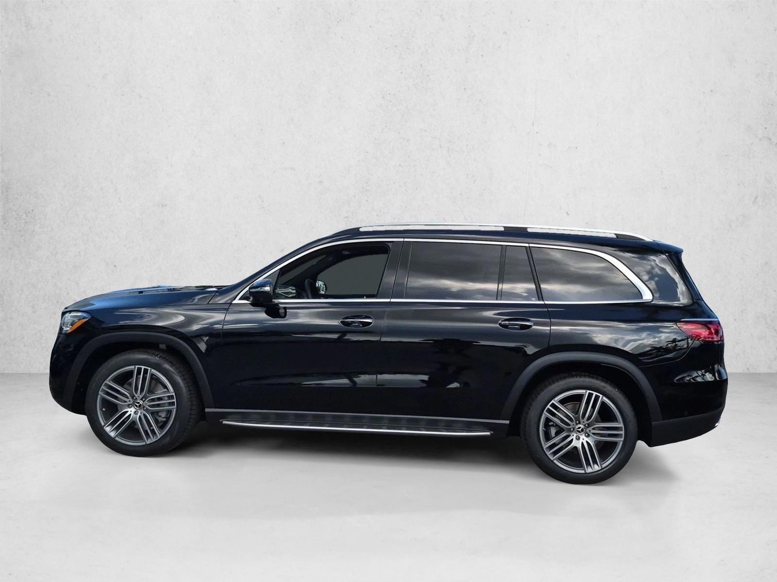 Thumbnail: 2026 Mercedes-Benz GLS - 2