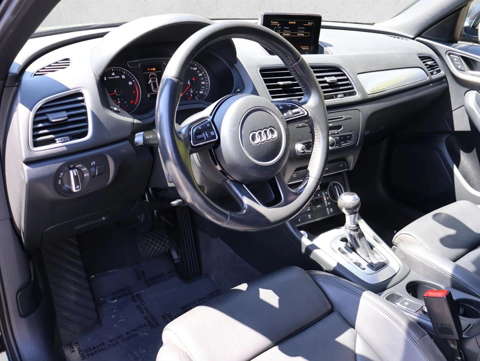 Thumbnail: 2018 Audi Q3 - 3