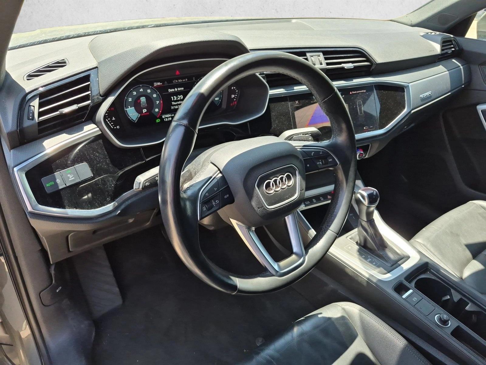 Thumbnail: 2023 Audi Q3 - 3