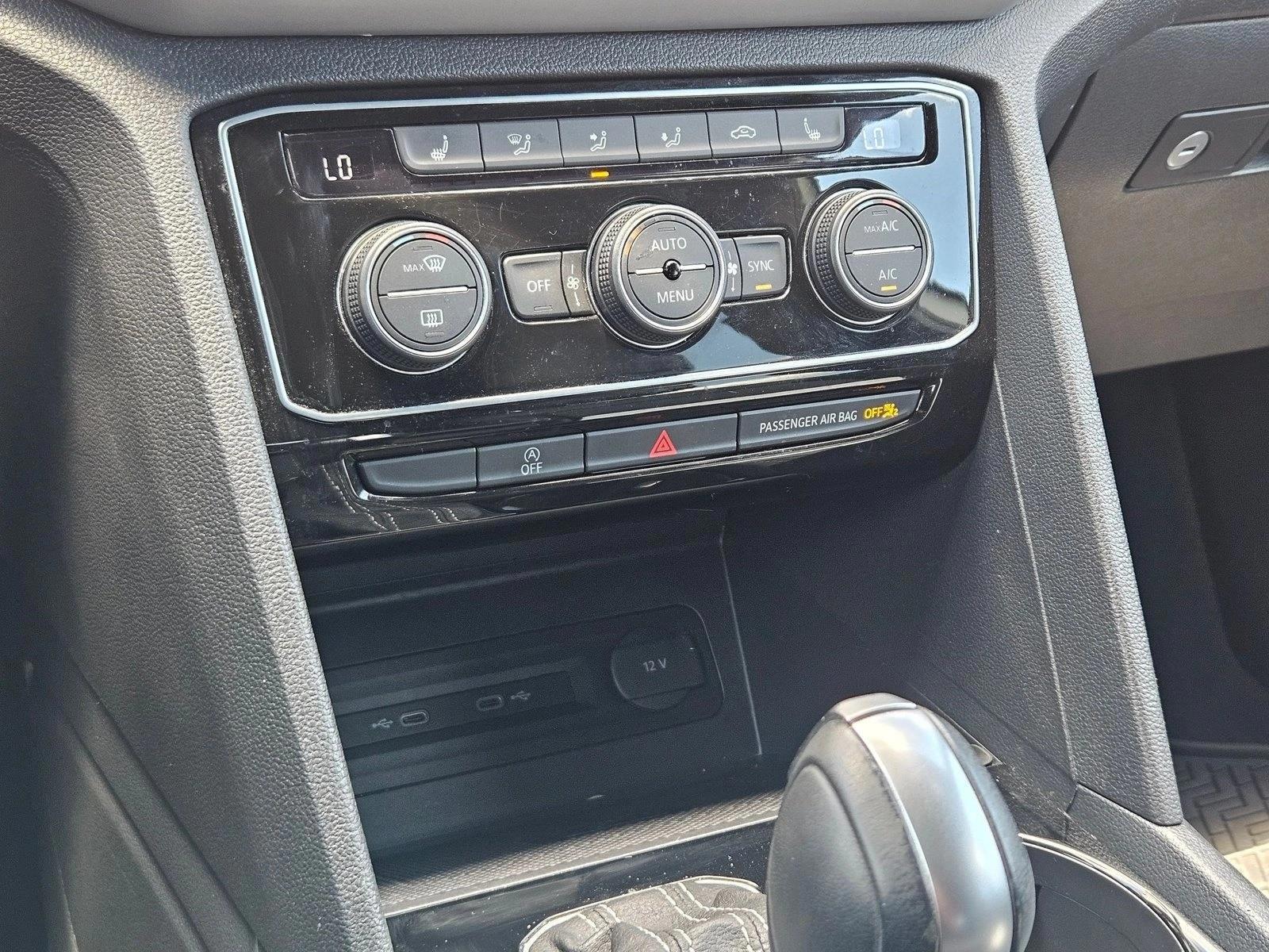 2022 Volkswagen Atlas Cross Sport SE w/Tech - Photo 13