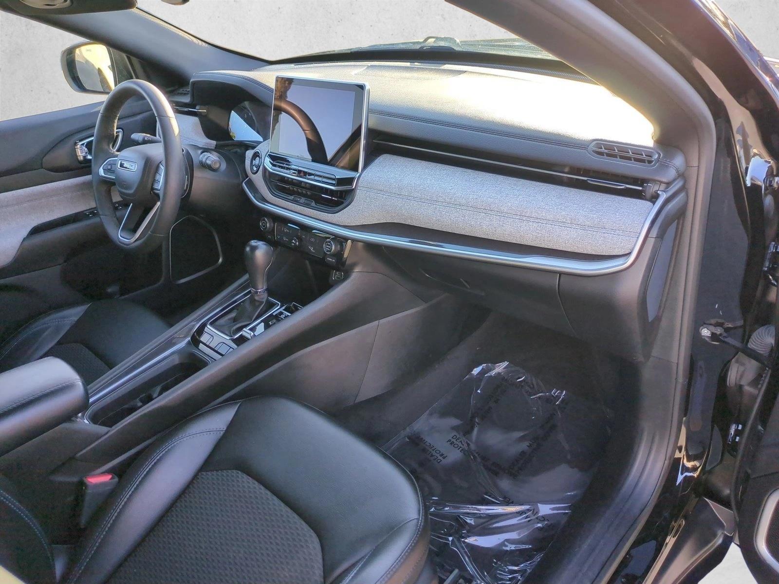 2023 Jeep Compass Latitude - Photo 21