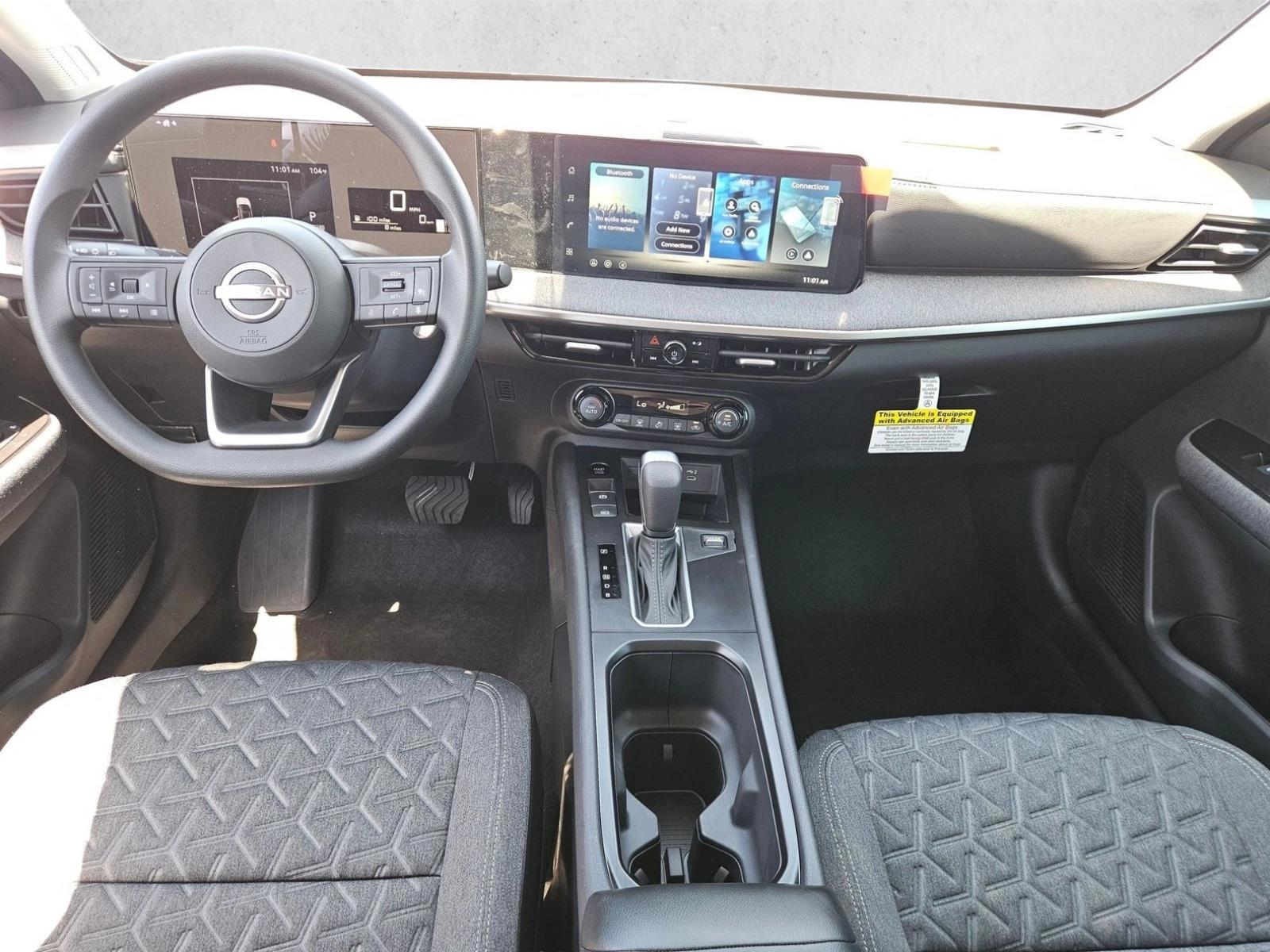 Thumbnail: 2026 Nissan Kicks - 3