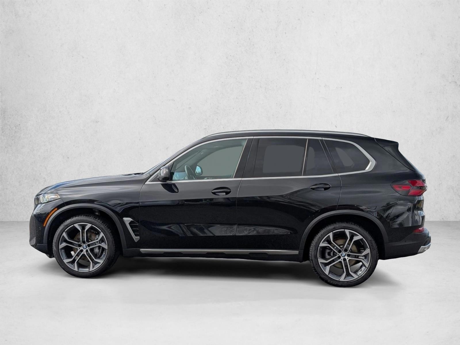 Thumbnail: 2026 BMW X5 - 2