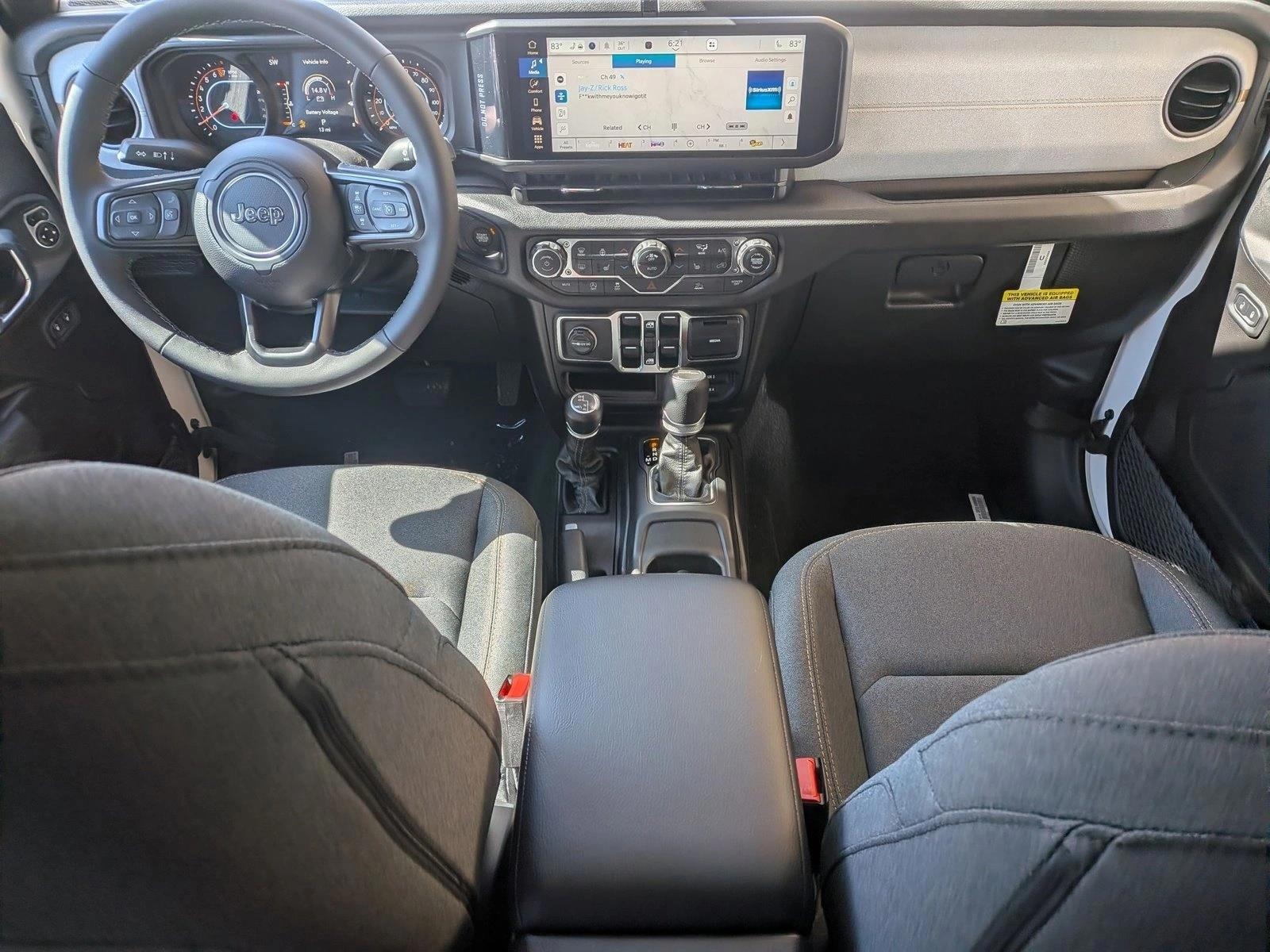 Thumbnail: 2026 Jeep Gladiator - 3