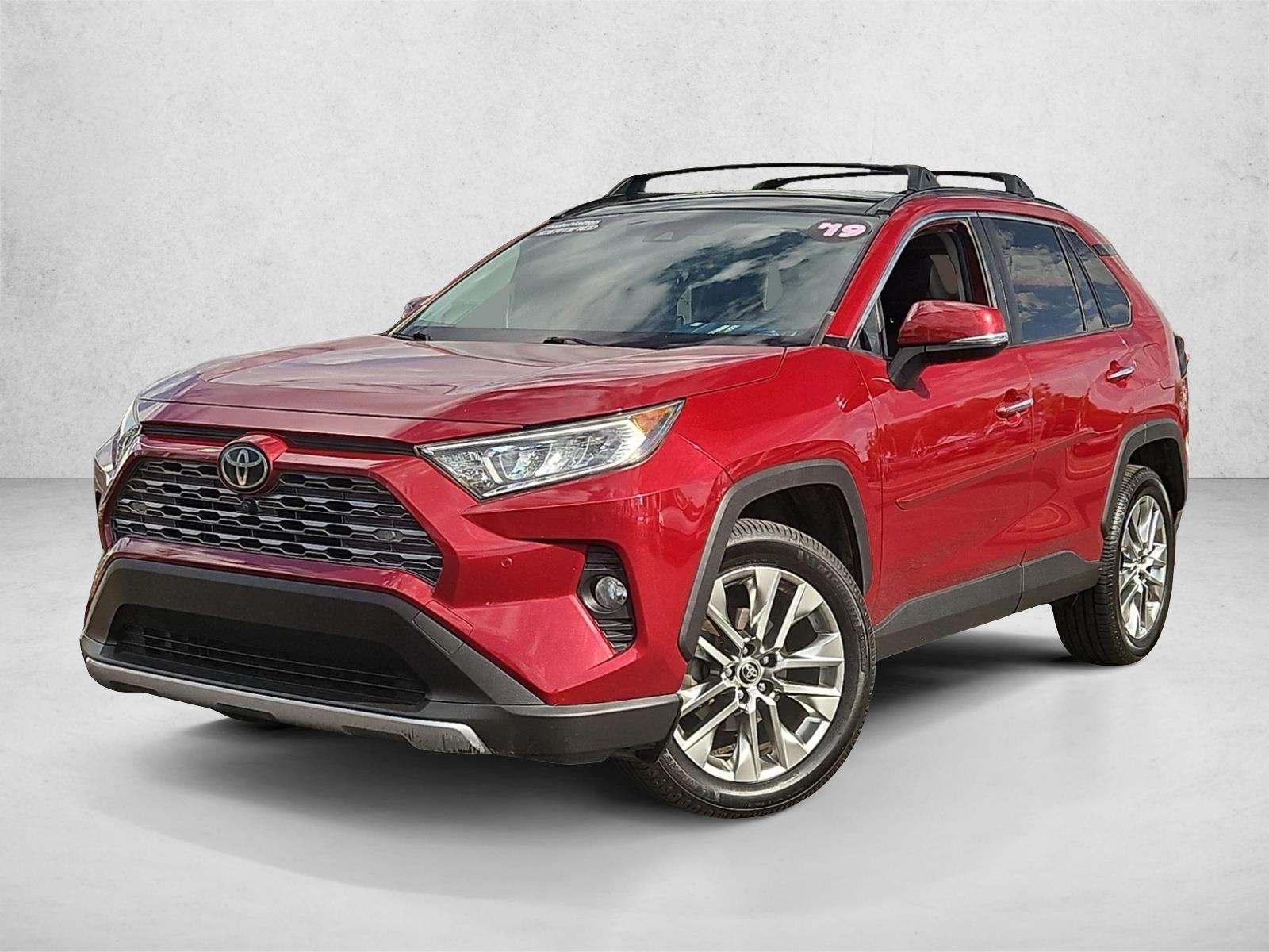 Thumbnail: 2019 Toyota RAV4 - 1