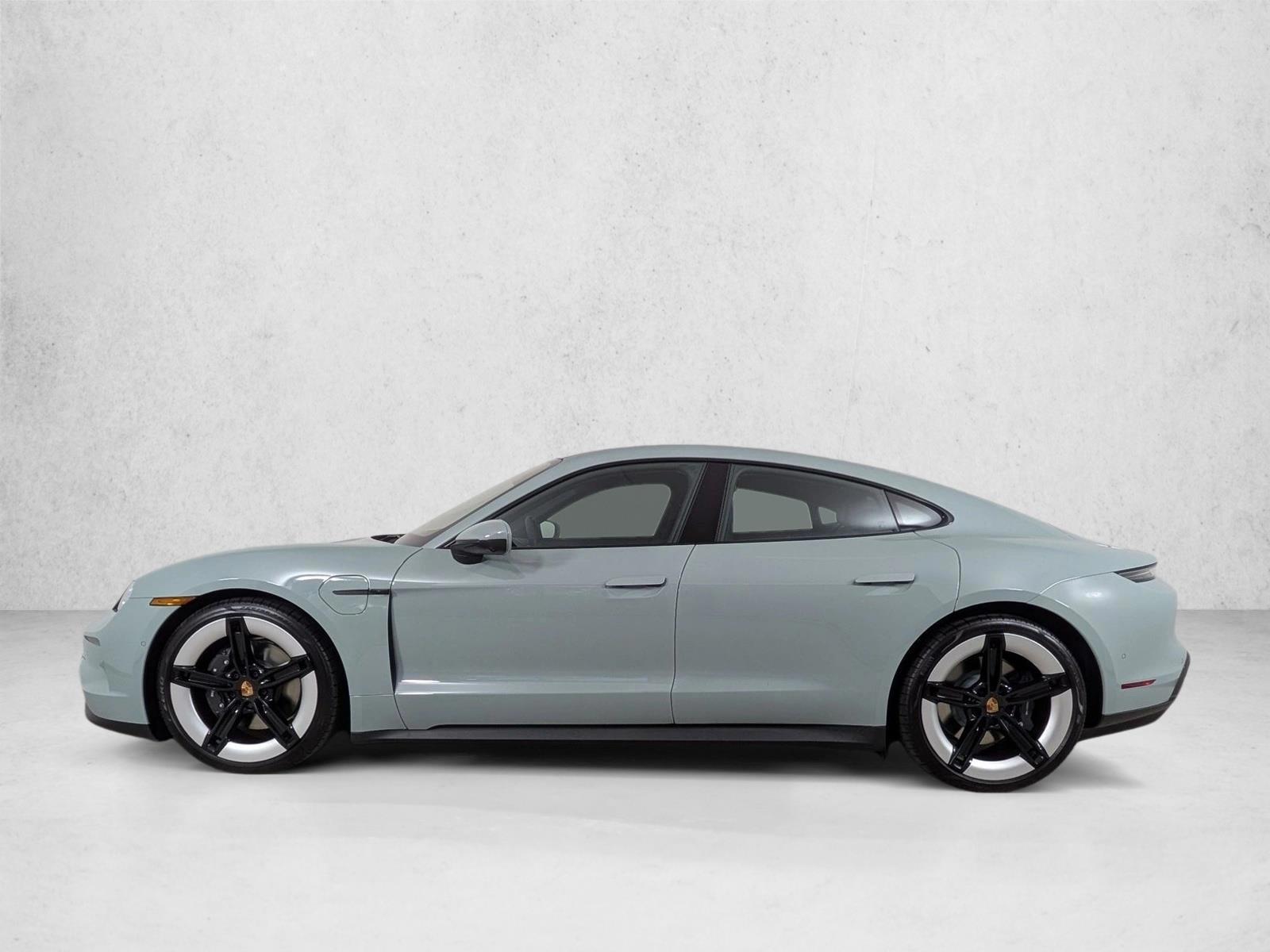 Thumbnail: 2026 Porsche Taycan - 2