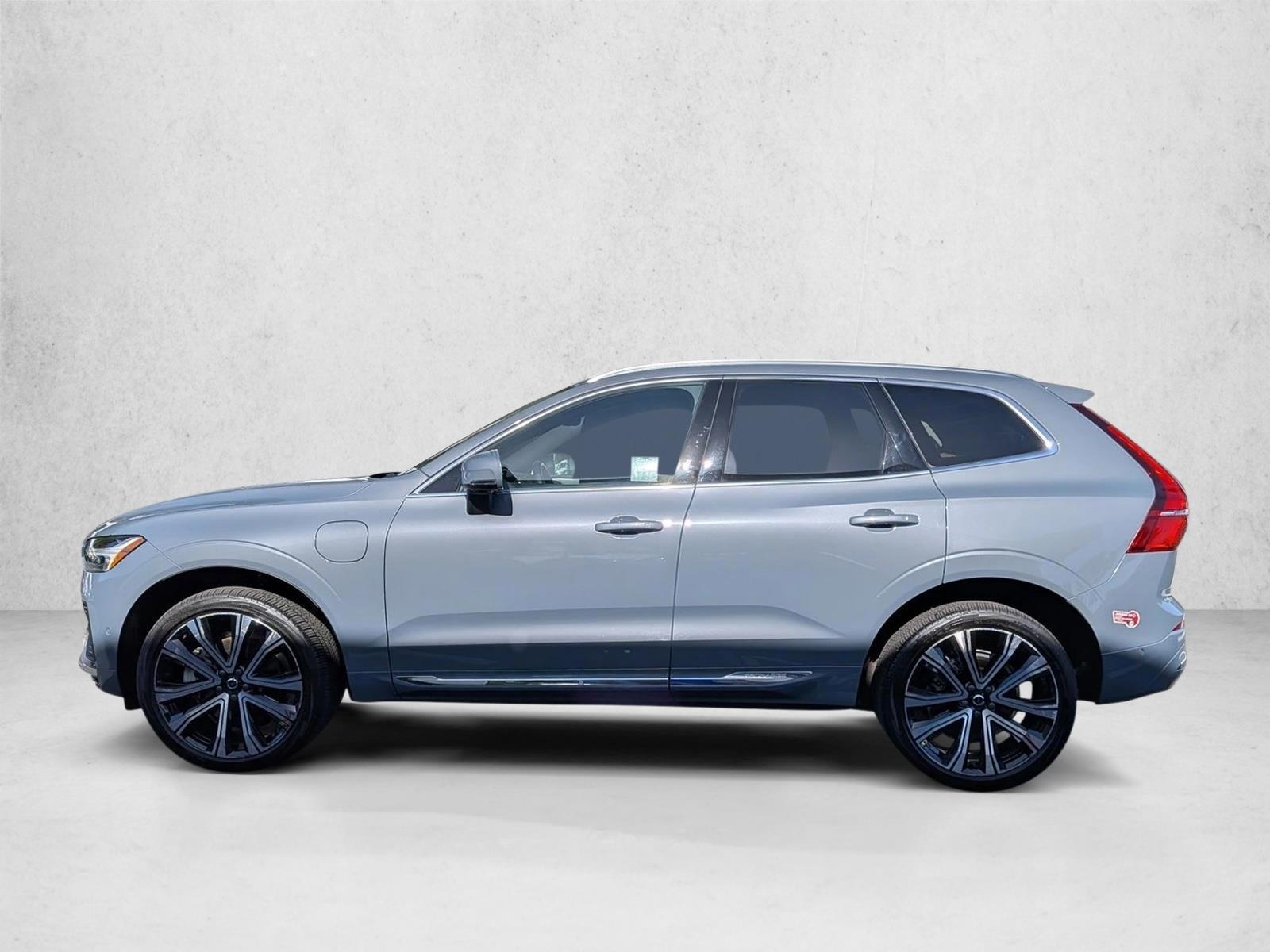 Thumbnail: 2023 Volvo XC60 - 2