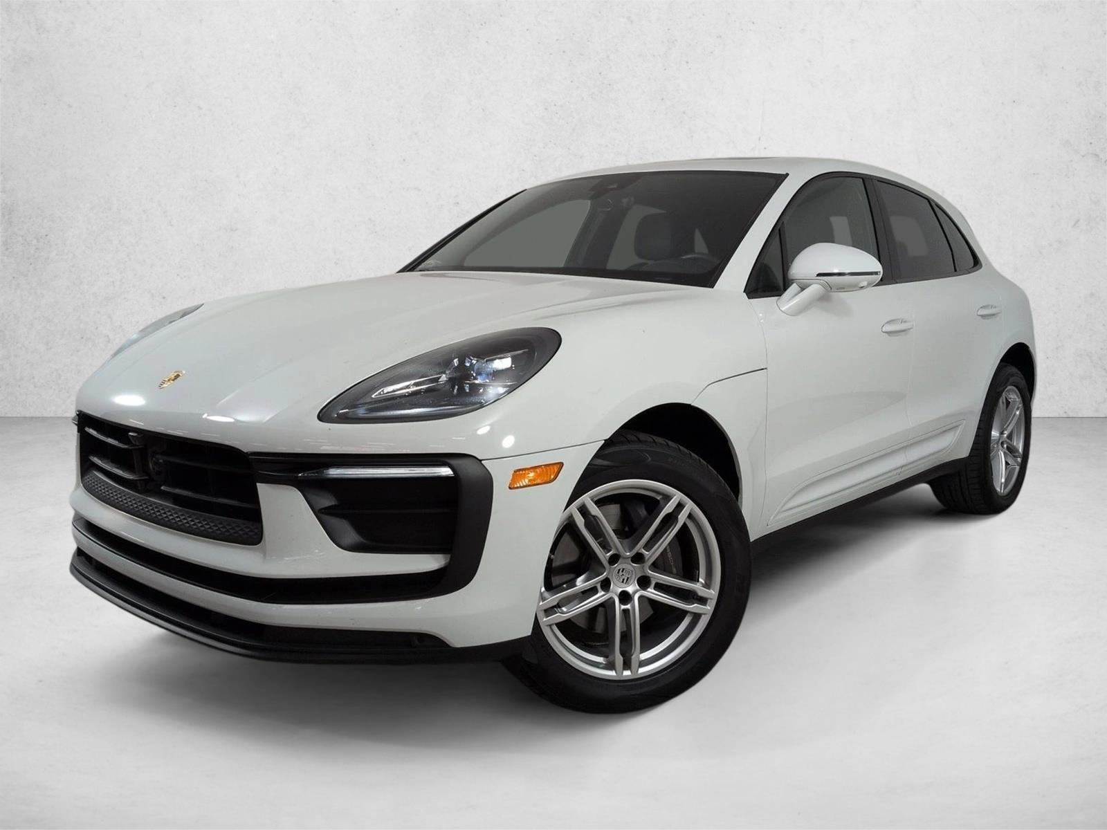 Thumbnail: 2025 Porsche Macan - 1