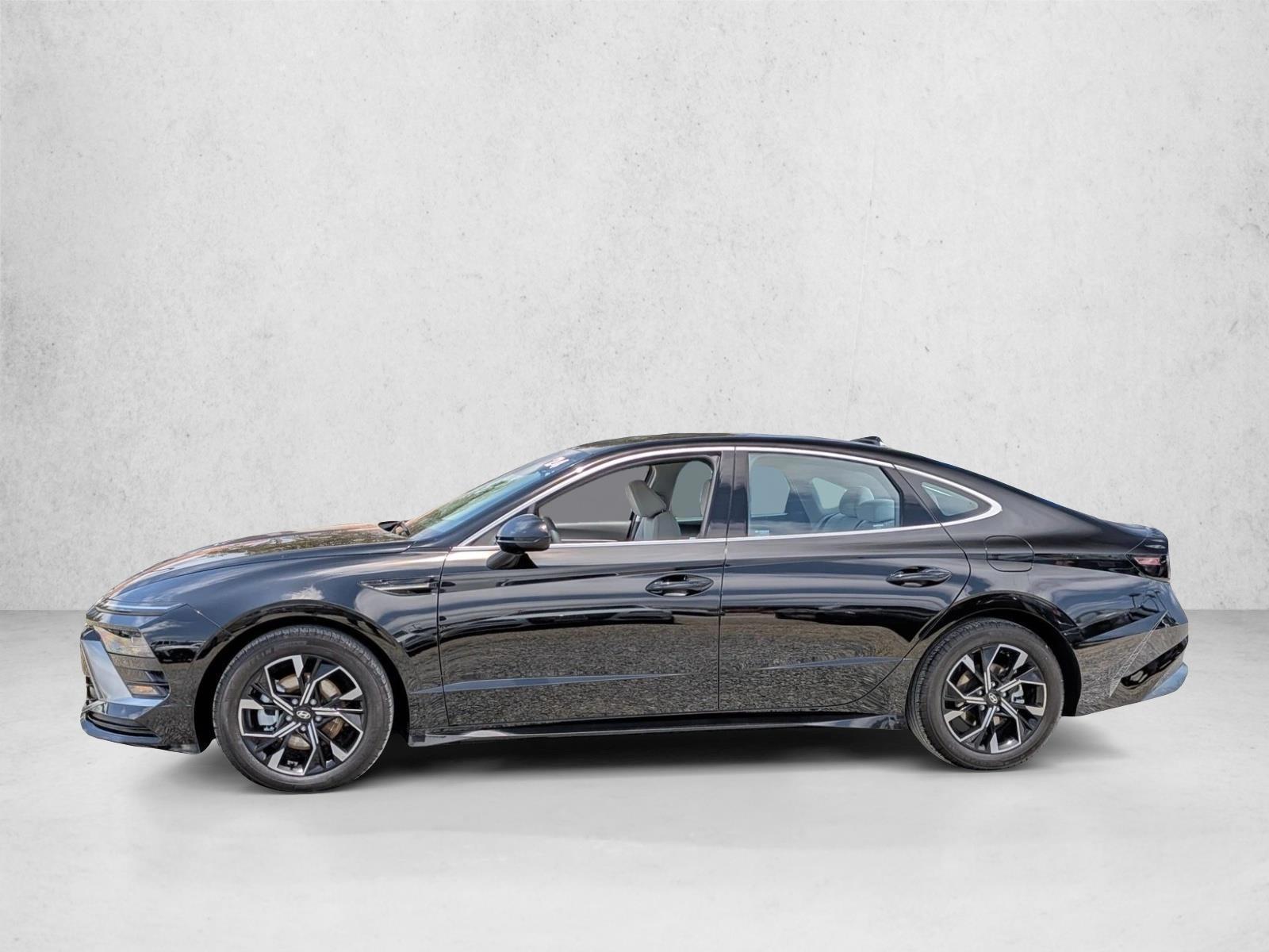 Thumbnail: 2024 Hyundai Sonata - 2