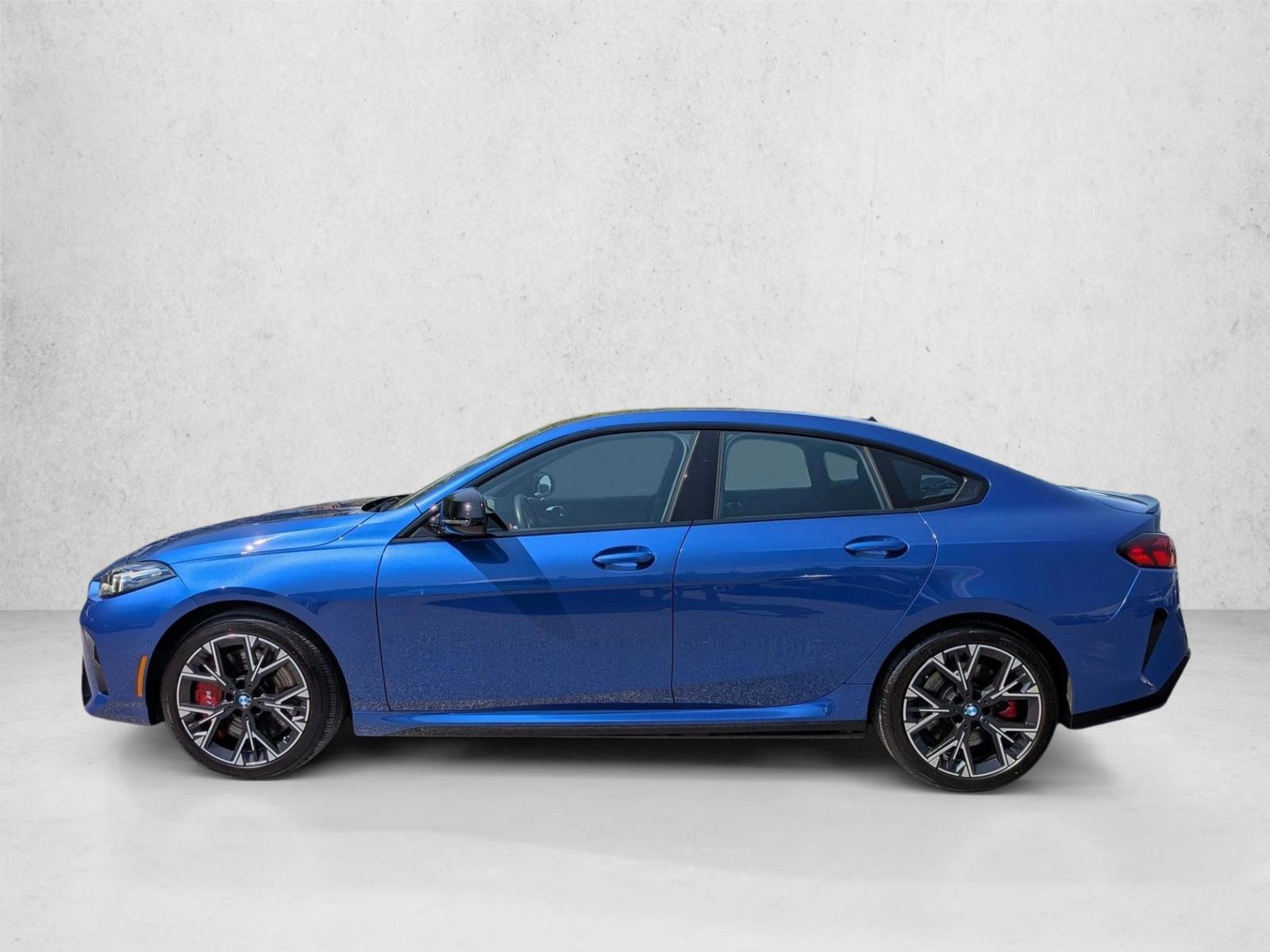 Thumbnail: 2025 BMW 2 Series - 2