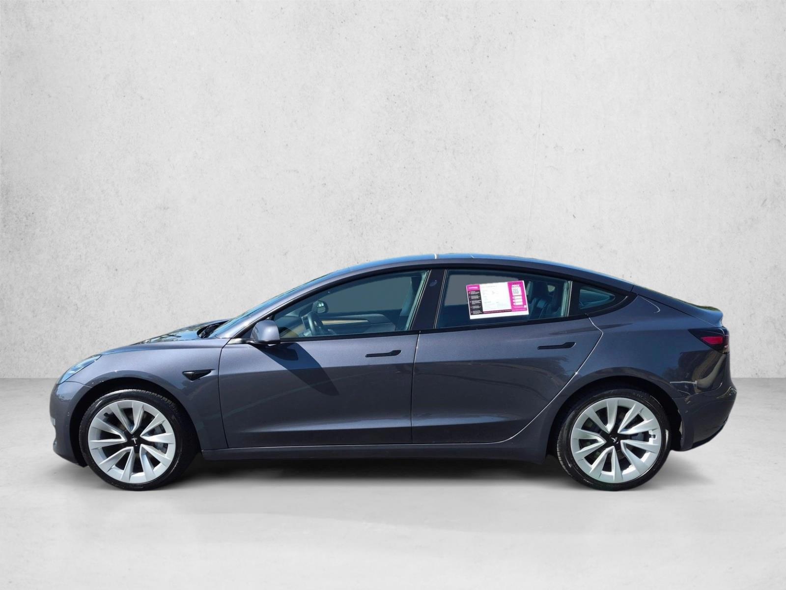 Thumbnail: 2022 Tesla Model 3 - 2