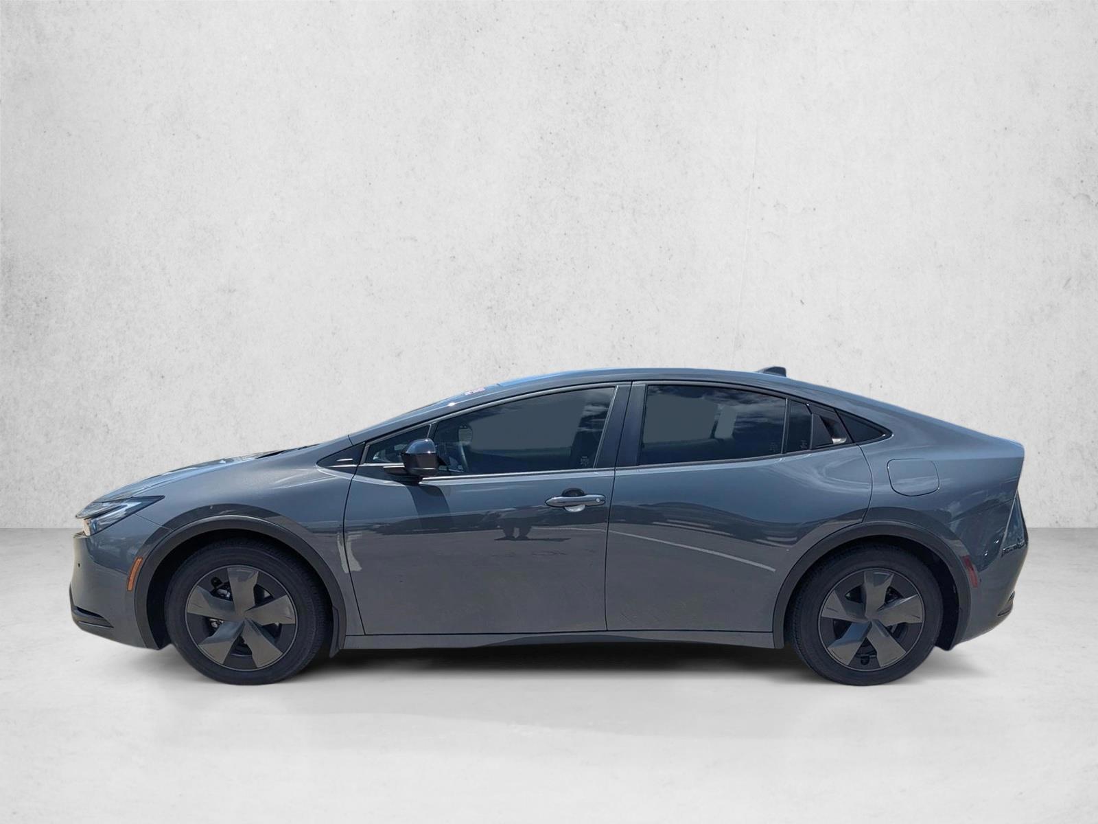 Thumbnail: 2025 Toyota Prius - 2