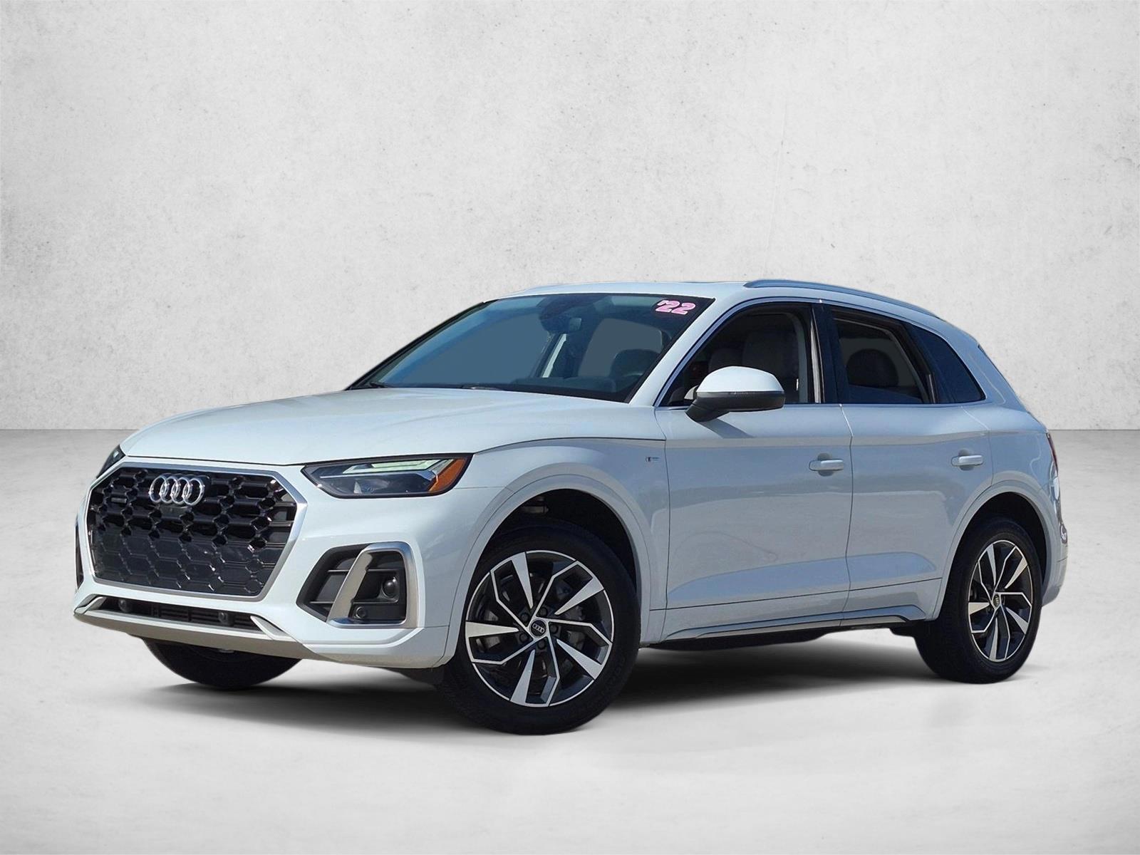 2022 Audi Q5 Premium Plus
