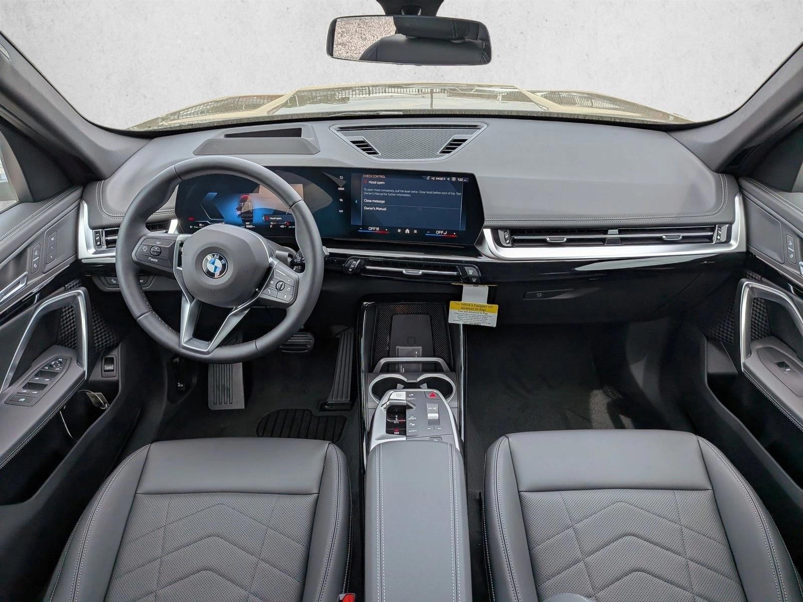 Thumbnail: 2026 BMW X1 - 4