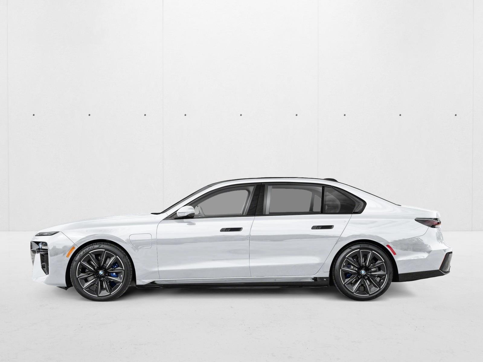 Thumbnail: 2026 BMW 7 Series - 2