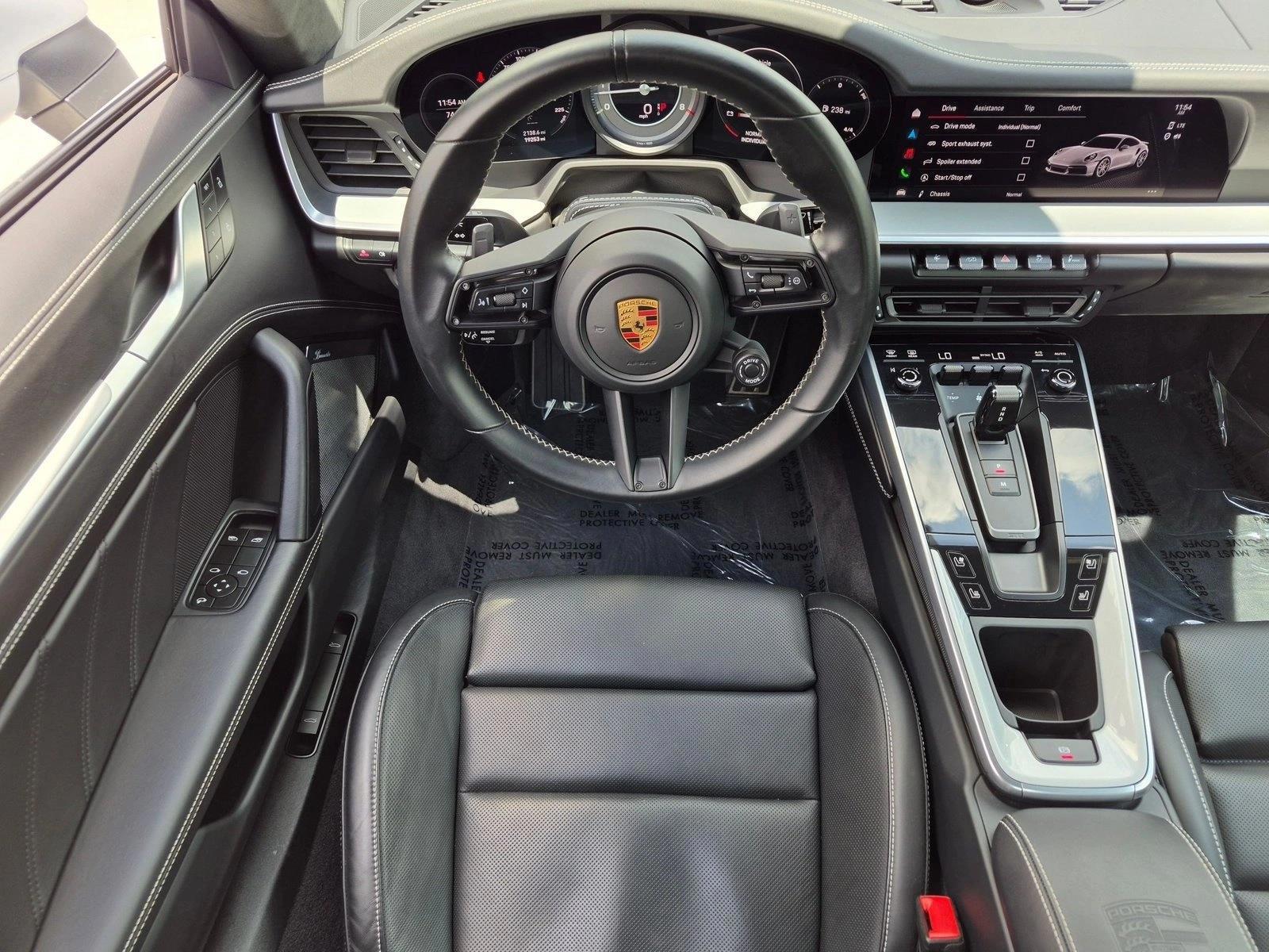 Thumbnail: 2023 Porsche 911 - 3