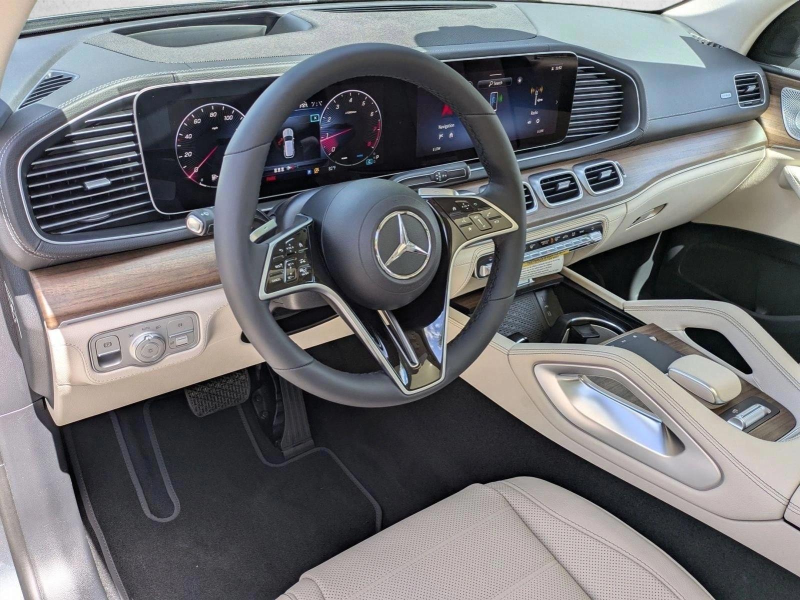 Thumbnail: 2026 Mercedes-Benz GLE - 3