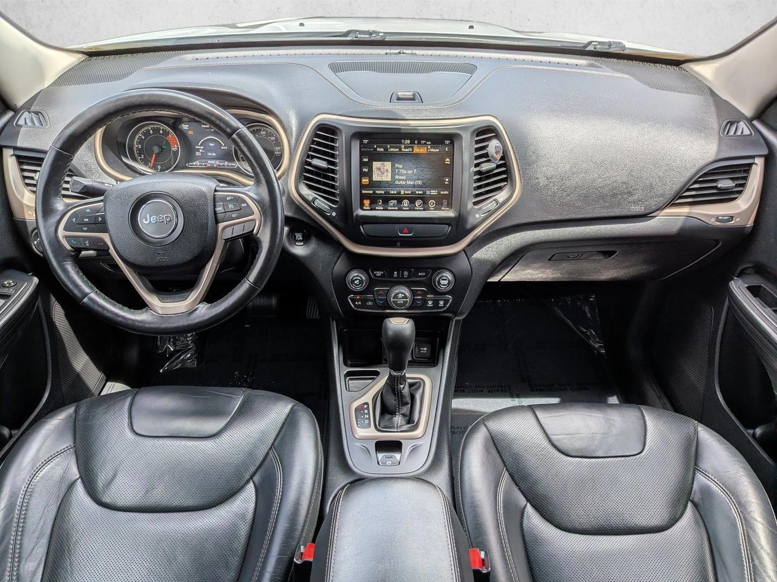 Thumbnail: 2016 Jeep Cherokee - 4