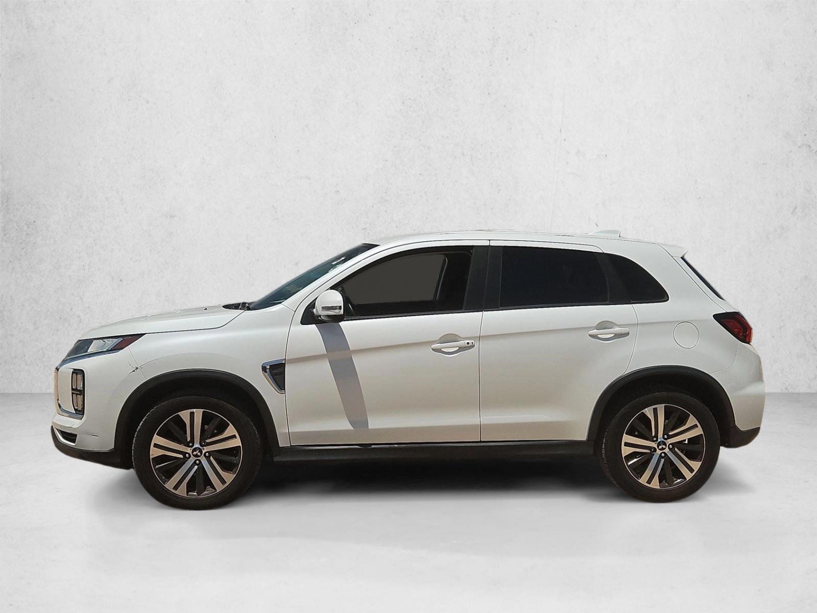 Thumbnail: 2020 Mitsubishi Outlander Sport - 2