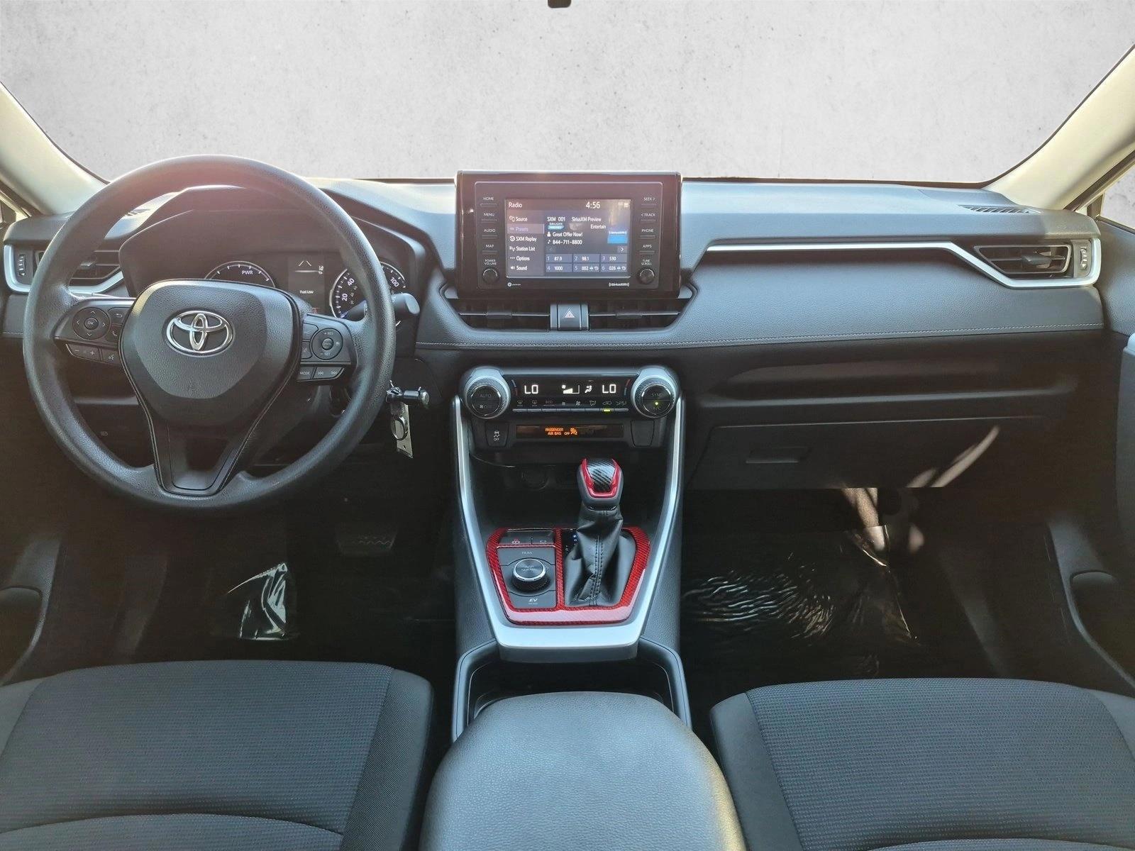 Thumbnail: 2021 Toyota RAV4 - 4