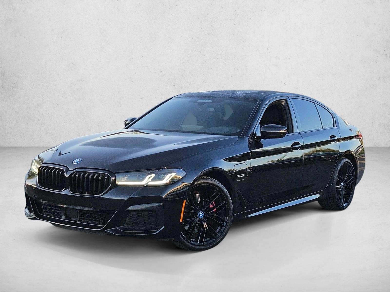 Thumbnail: 2023 BMW 5 Series - 1