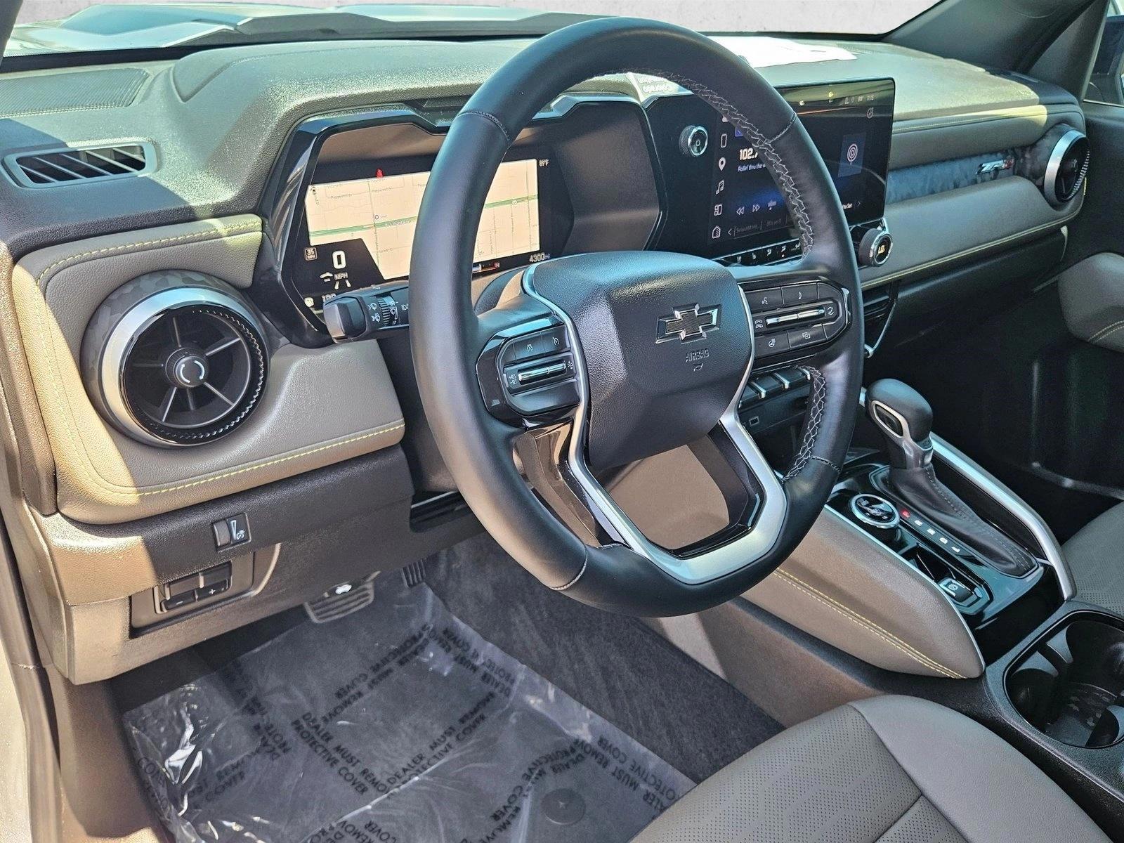 Thumbnail: 2025 Chevrolet Colorado - 3