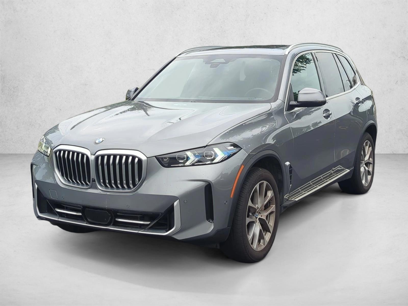 Thumbnail: 2026 BMW X5 - 1