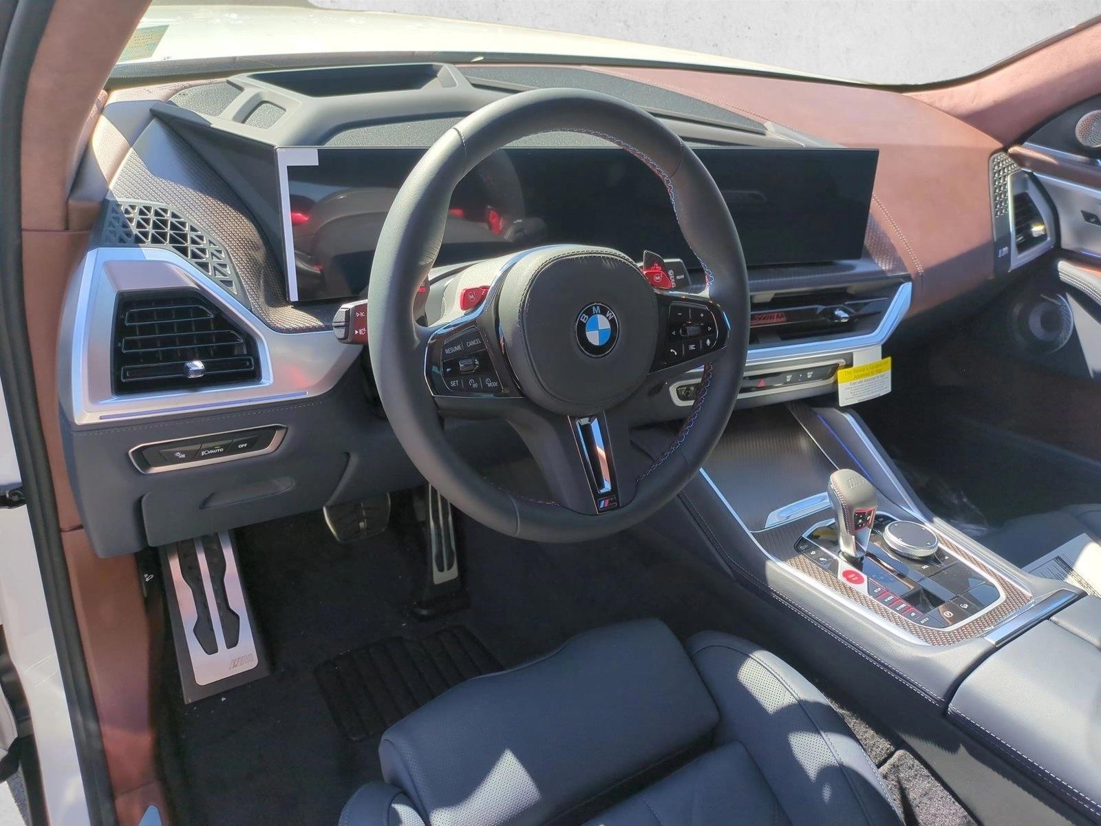 Thumbnail: 2026 BMW XM - 3