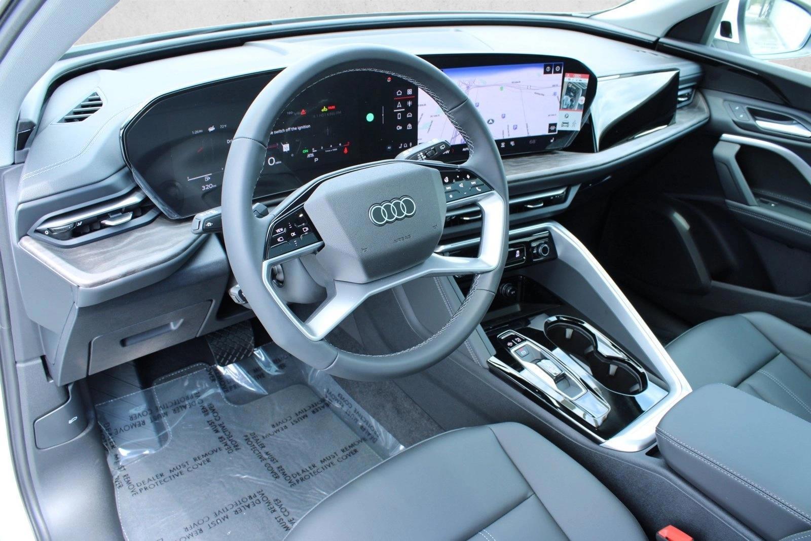 Thumbnail: 2025 Audi Q5 - 3