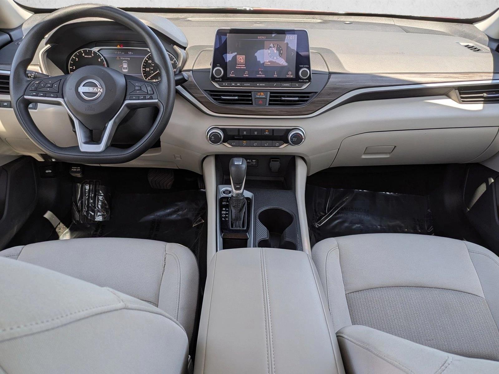 Thumbnail: 2025 Nissan Altima - 3