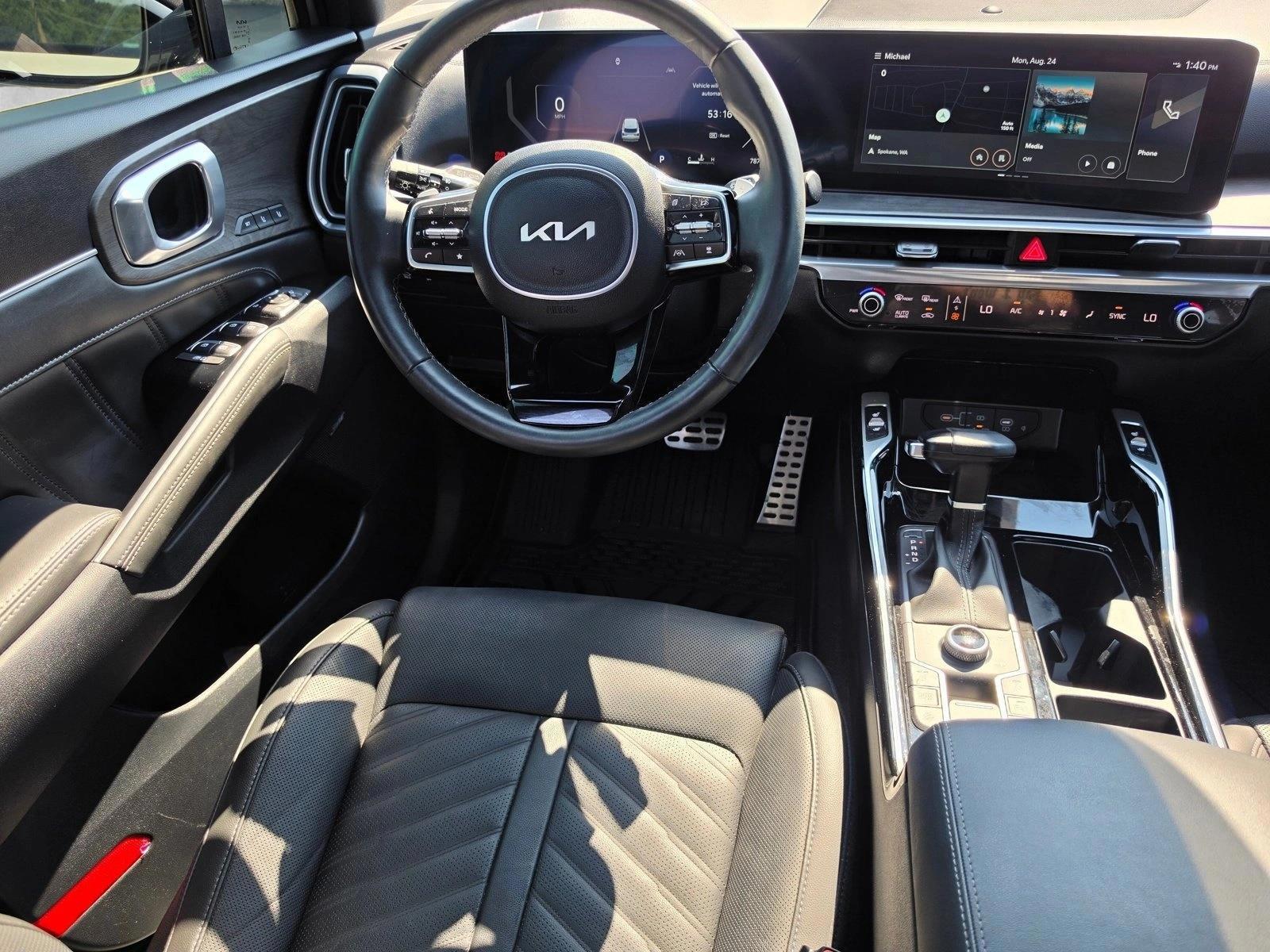 Thumbnail: 2025 Kia Sorento - 3