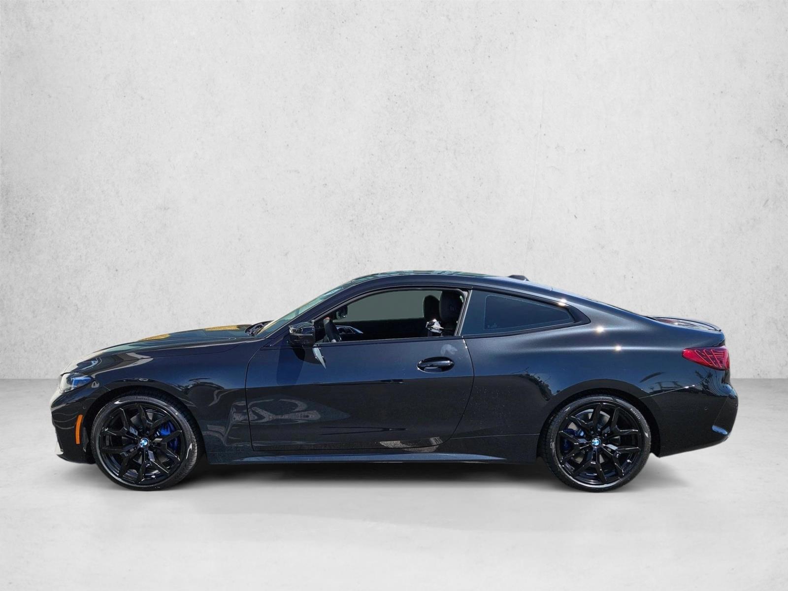 Thumbnail: 2026 BMW 4 Series - 2
