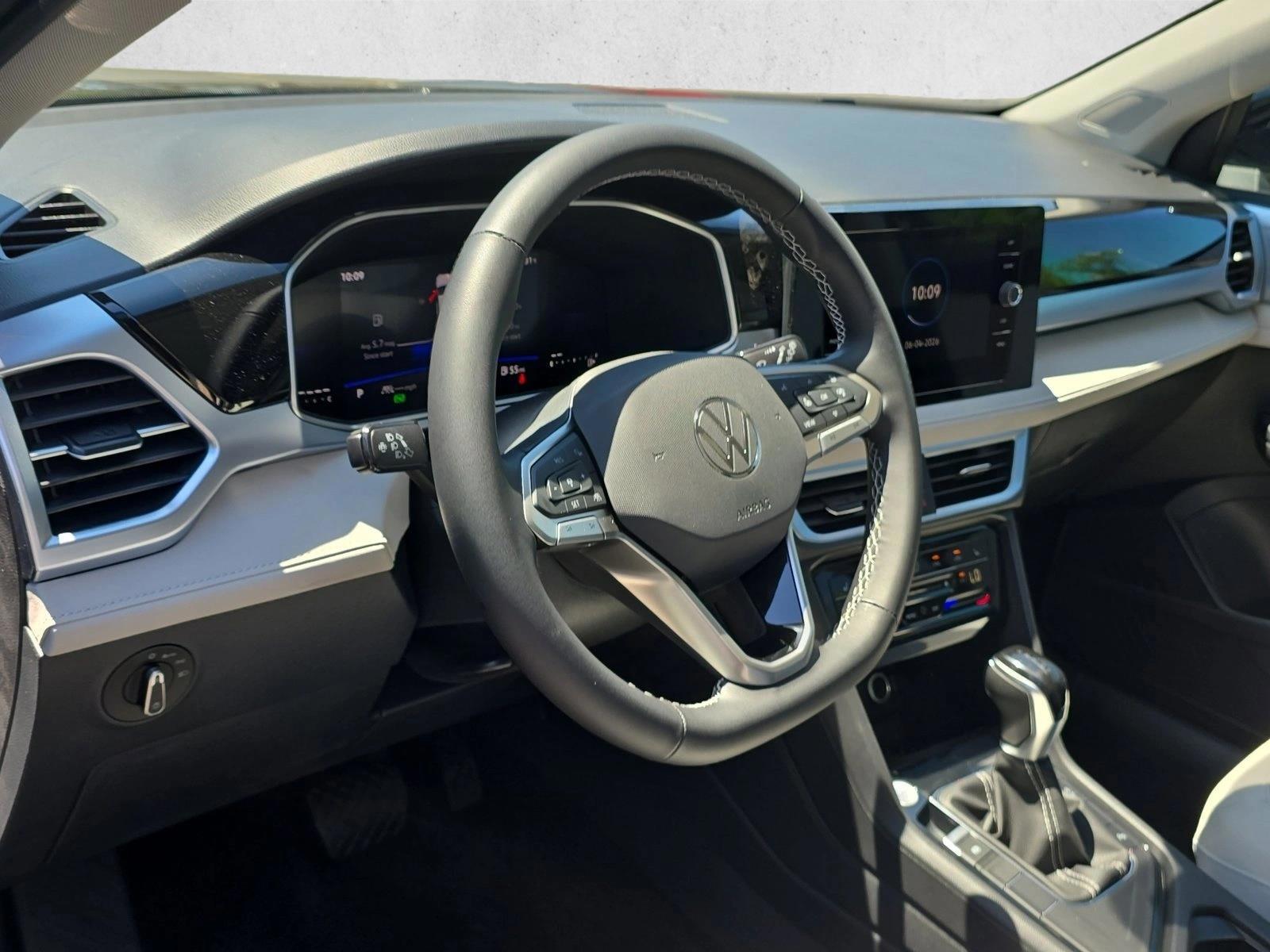 2026 Volkswagen Taos