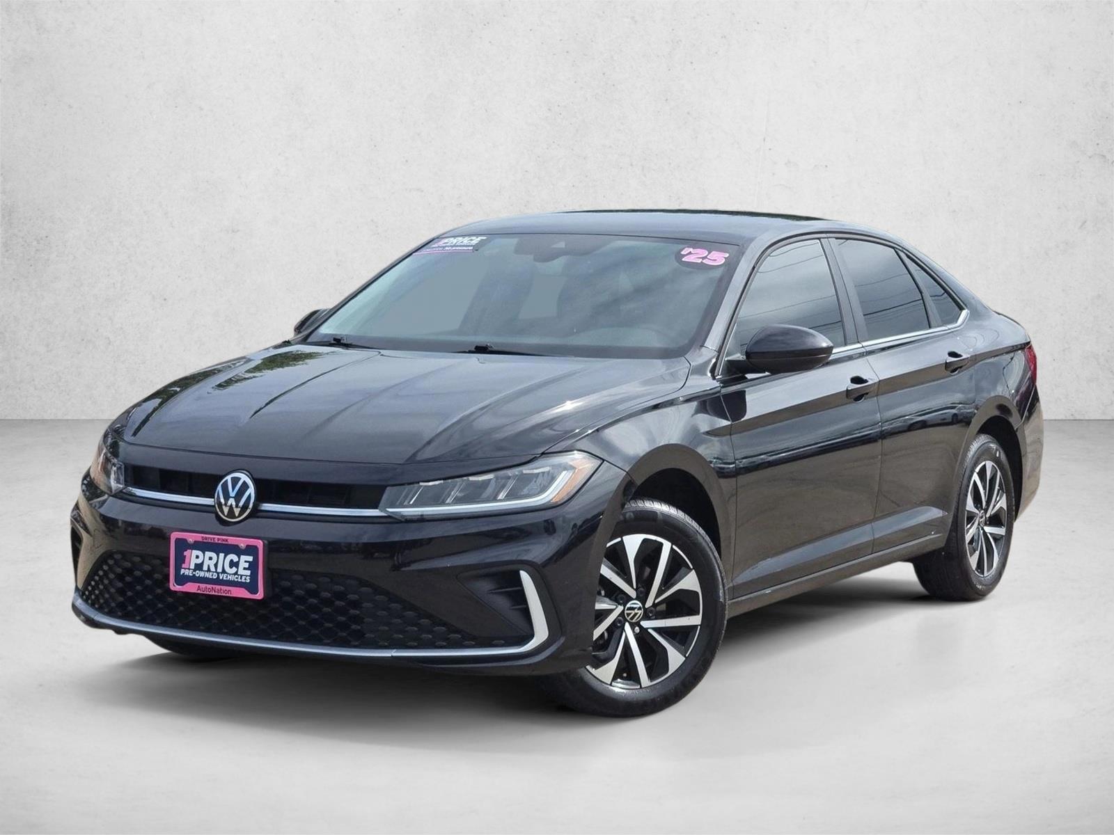 Thumbnail: 2025 Volkswagen Jetta - 1