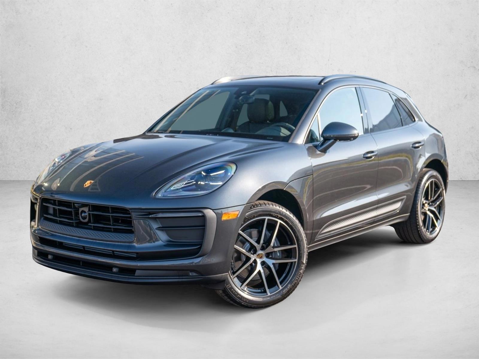 Thumbnail: 2026 Porsche Macan - 1