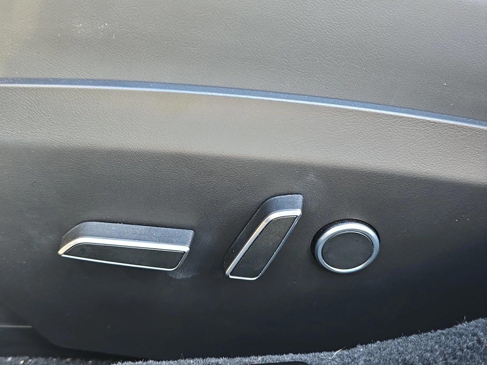 Thumbnail: 2022 Tesla Model S - 2