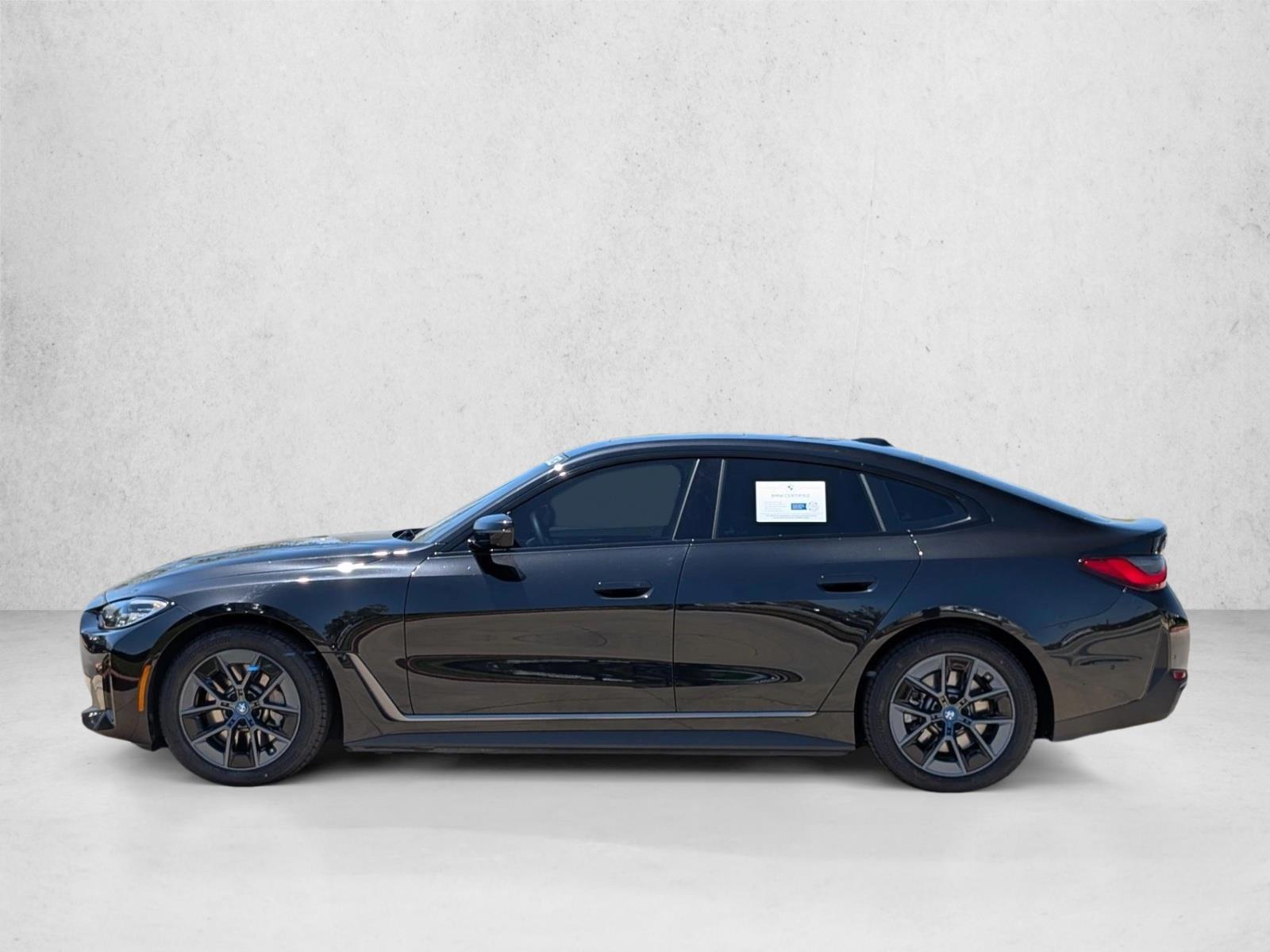 Thumbnail: 2023 BMW i4 - 2