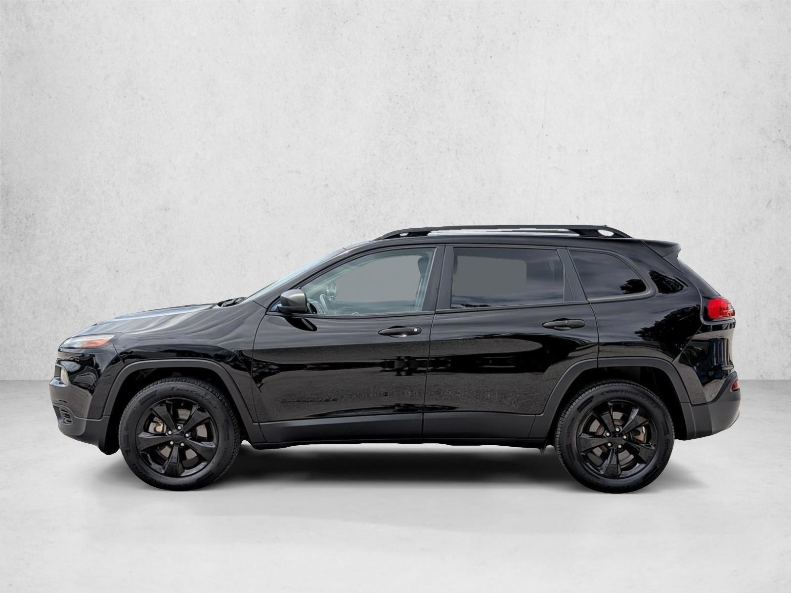 Thumbnail: 2017 Jeep Cherokee - 2