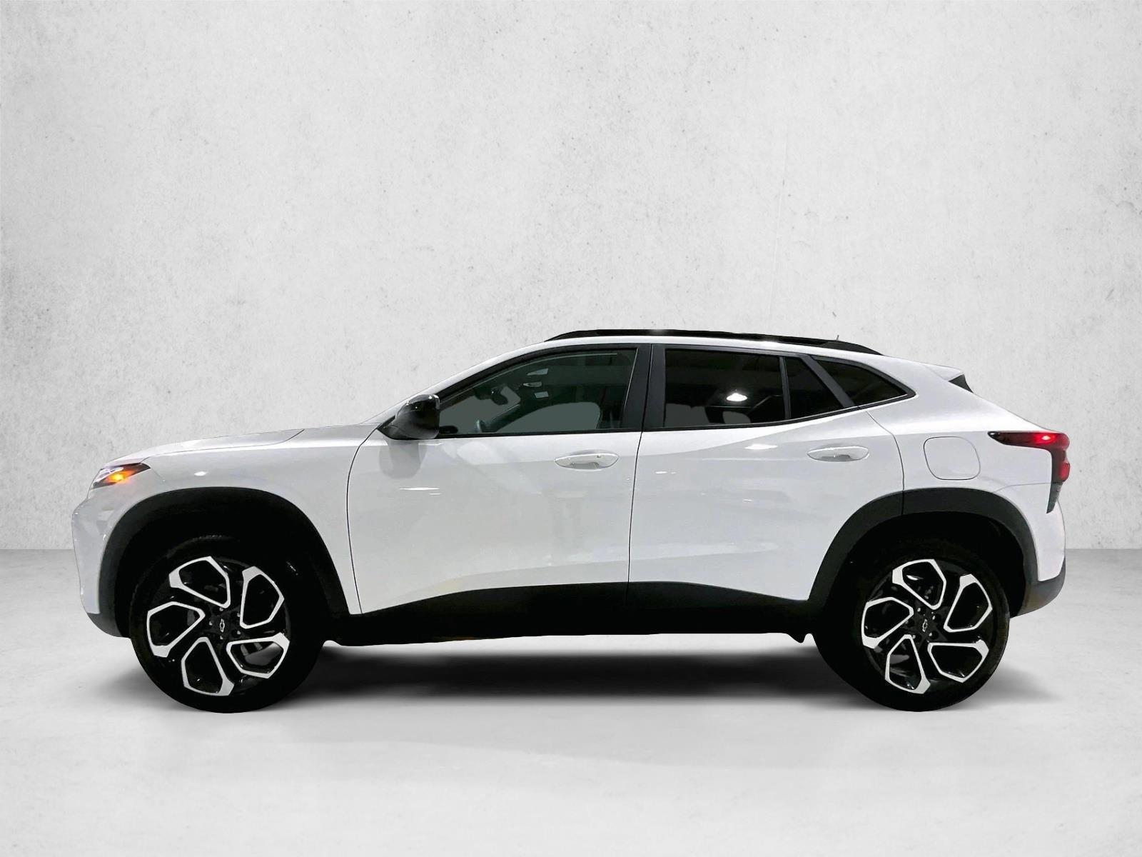 Thumbnail: 2026 Chevrolet Trax - 2