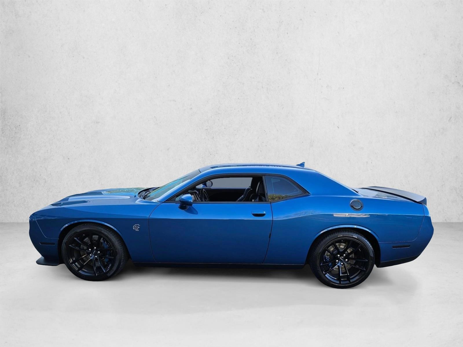 Thumbnail: 2023 Dodge Challenger - 2