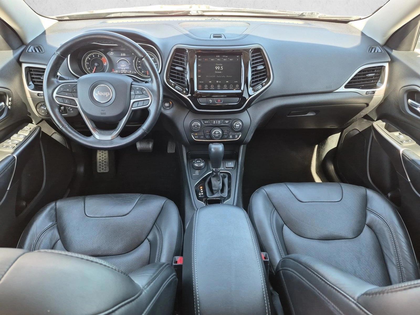 Thumbnail: 2020 Jeep Cherokee - 3