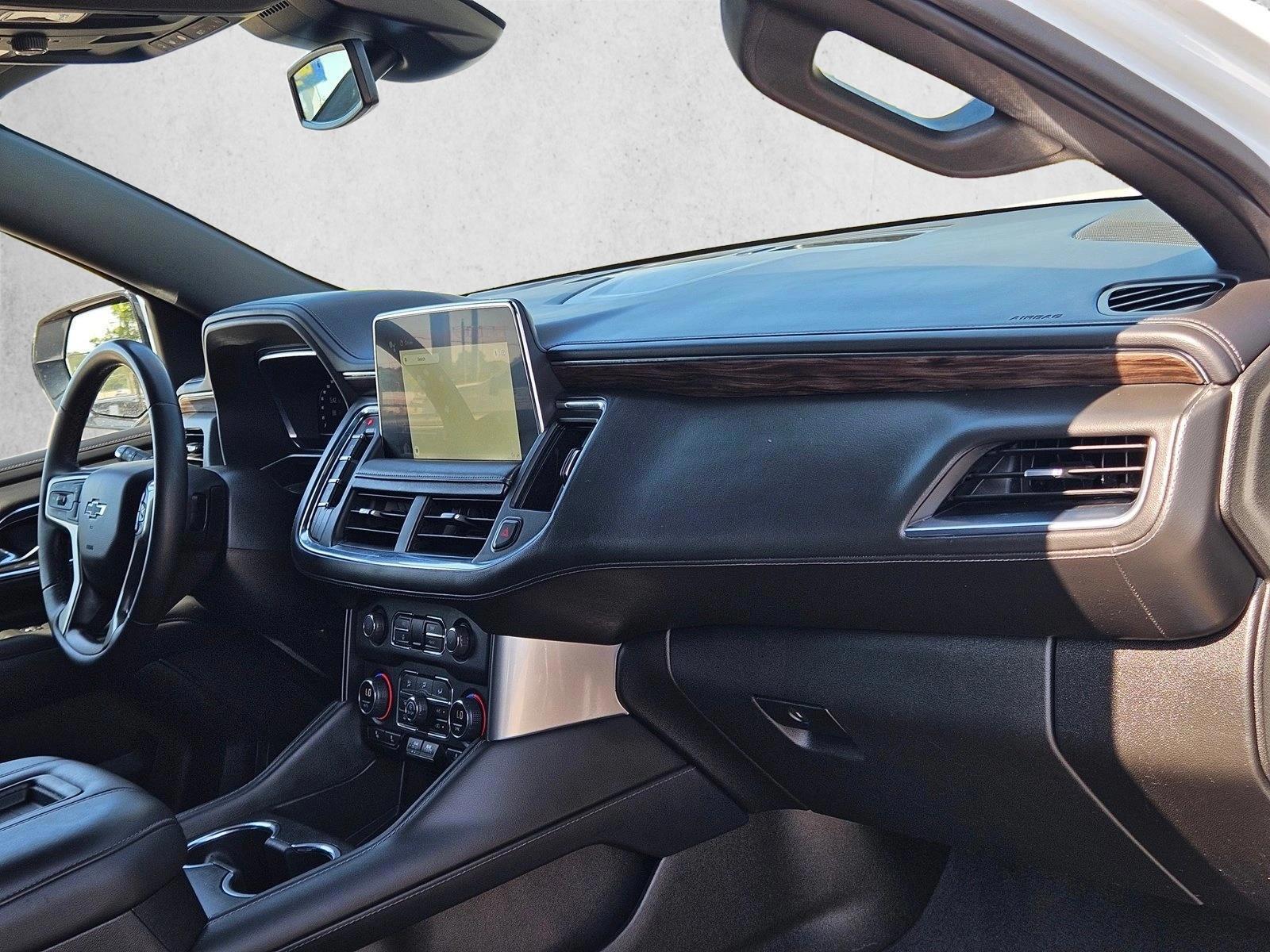 2023 Chevrolet Suburban Z71 - Photo 24