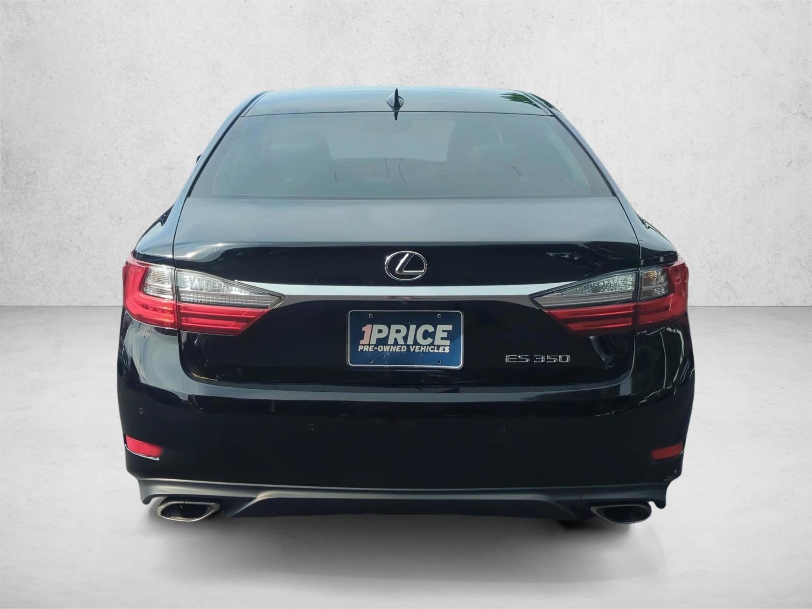 2017 Lexus ES