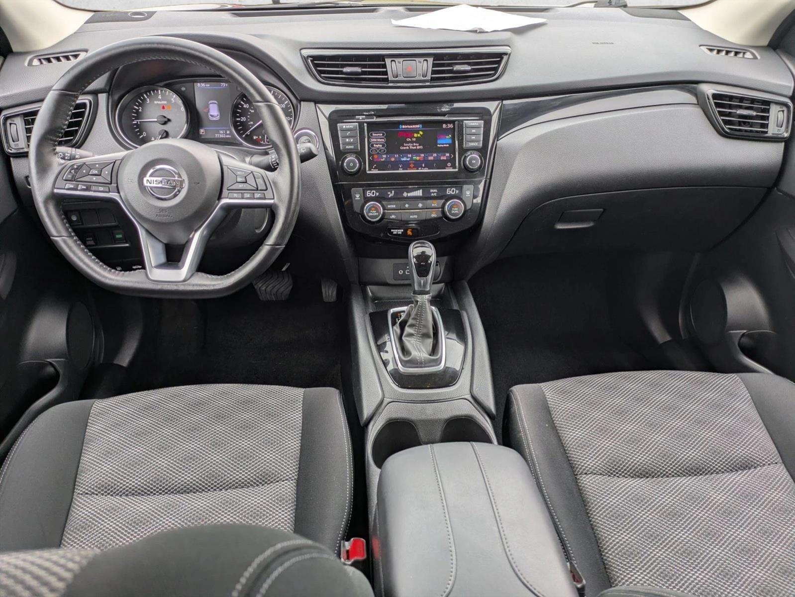 Thumbnail: 2019 Nissan Rogue Sport - 4