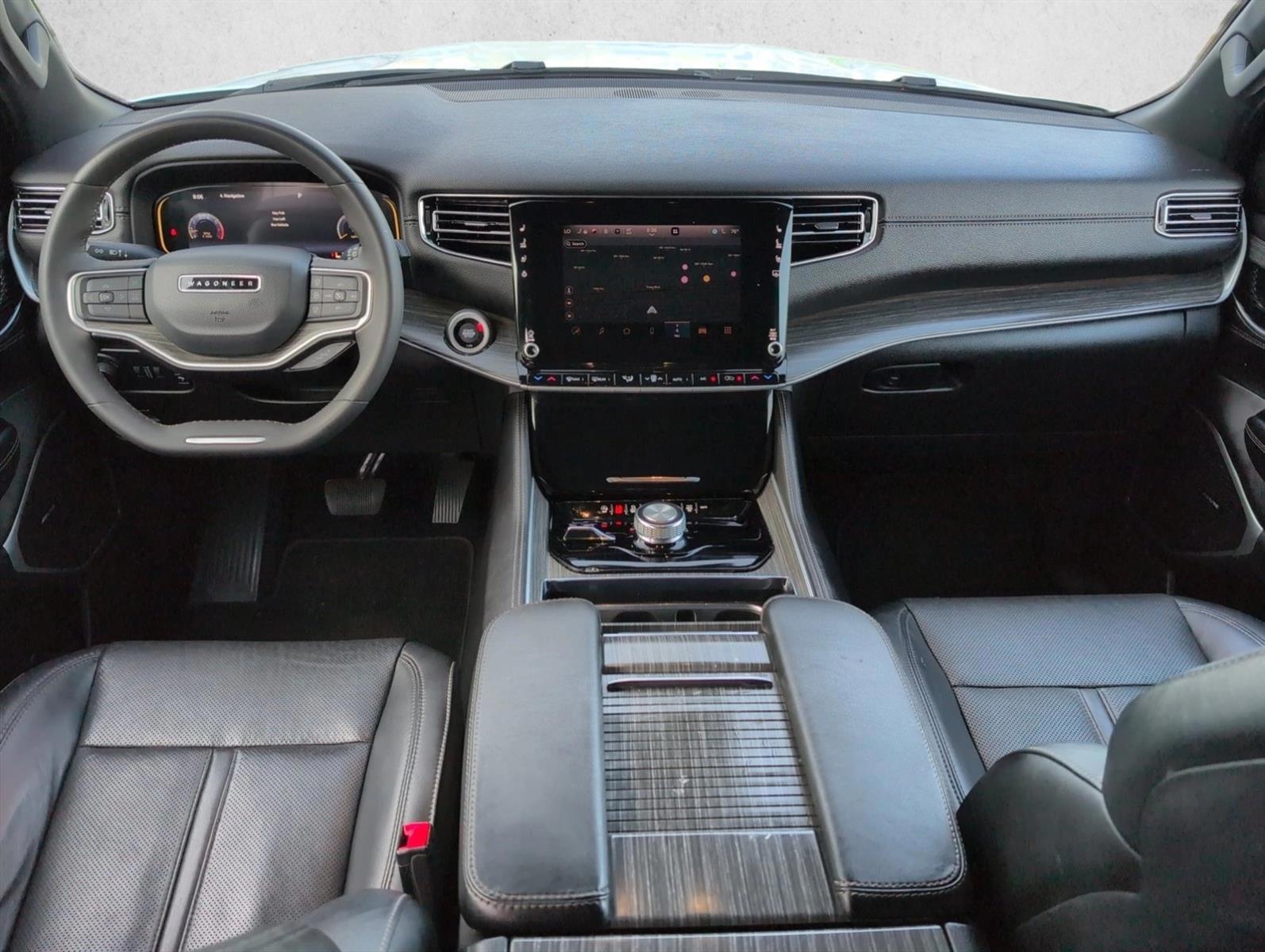 Thumbnail: 2023 Jeep Wagoneer - 2