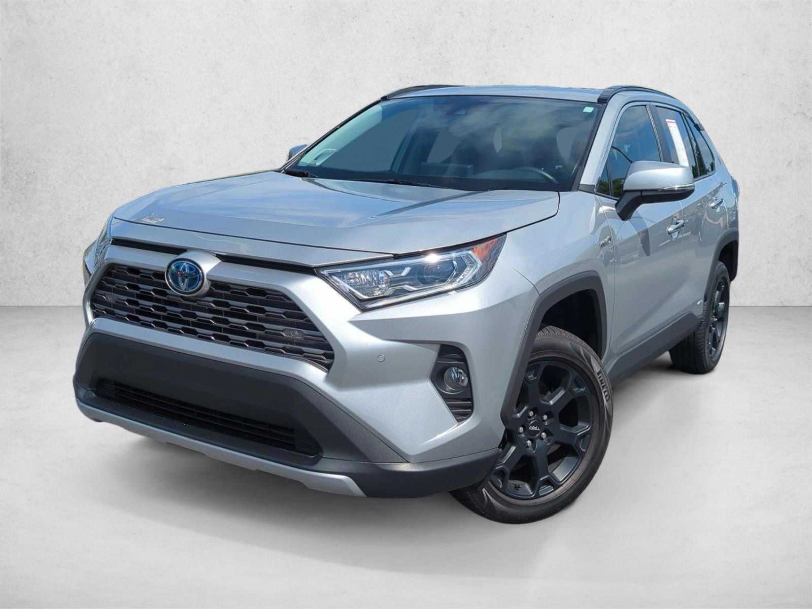 Thumbnail: 2020 Toyota RAV4 - 1