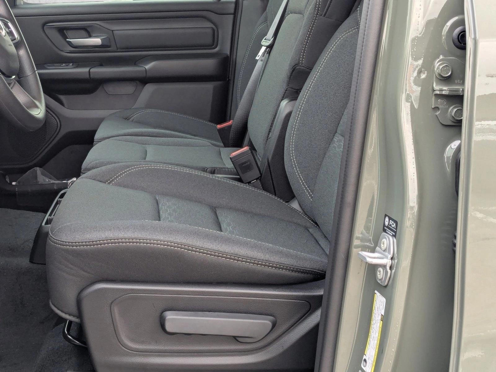 Thumbnail: 2026 RAM 1500 - 4