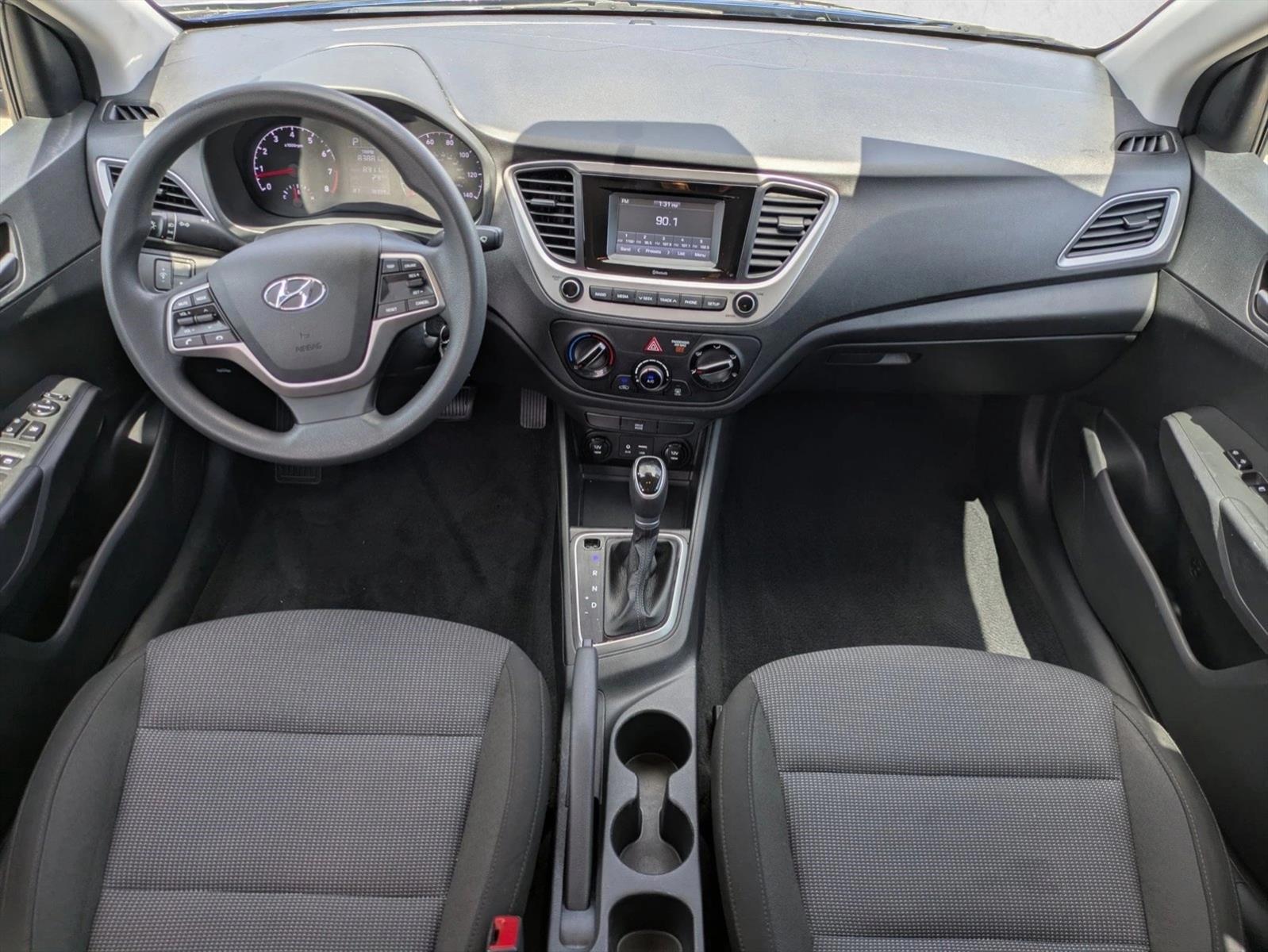 Thumbnail: 2022 Hyundai Accent - 2